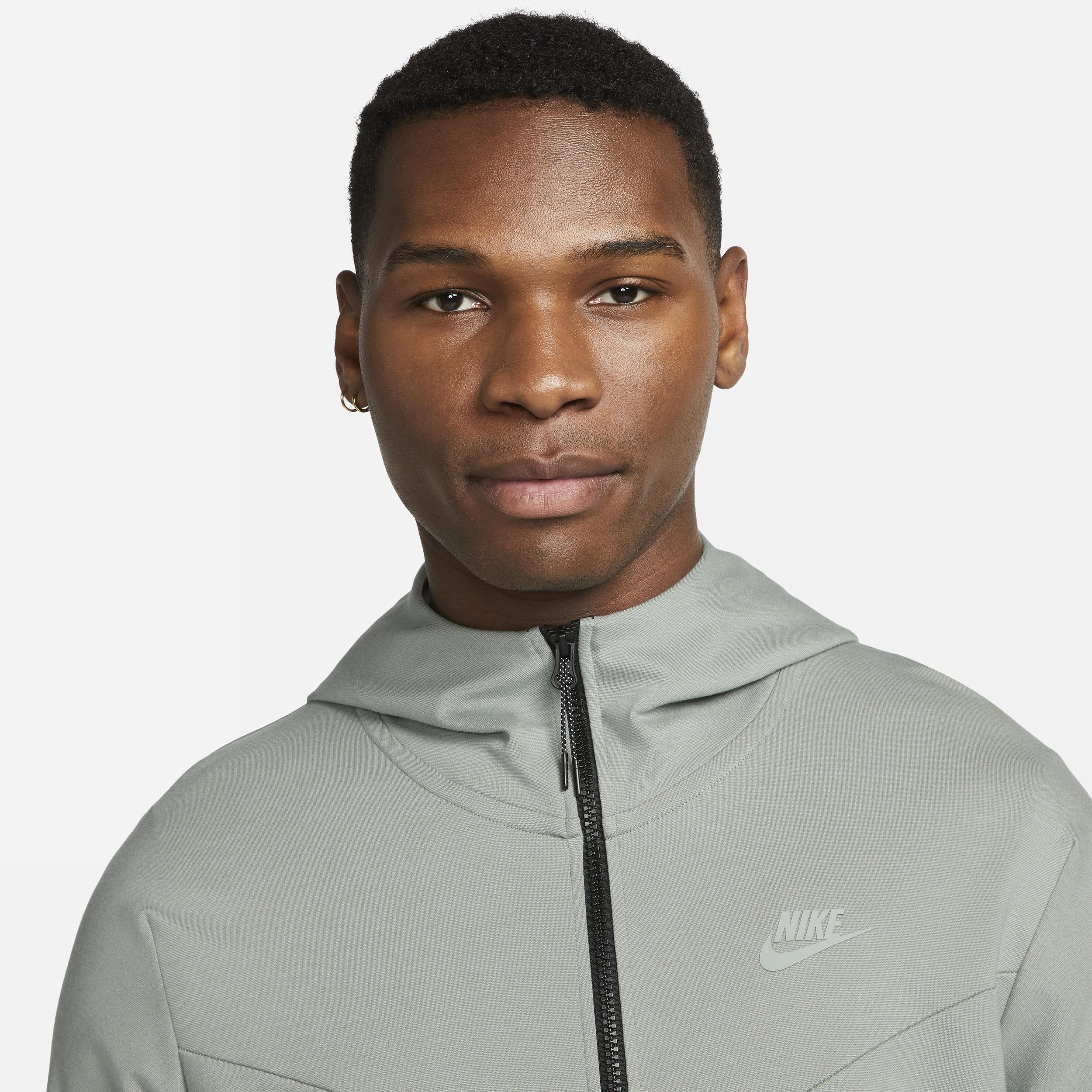 Men's Nike Sportswear Tech Fleece Lightweight Full-Zip Hoodie Sweatshirt Product Image