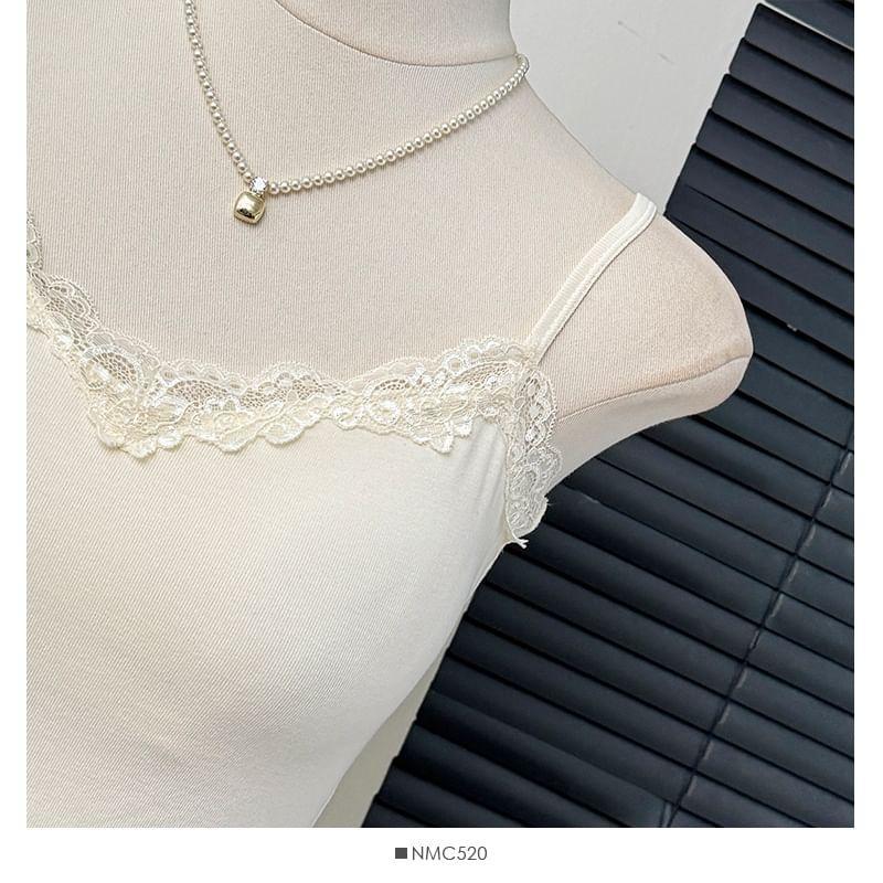 Two-Tone V-Neck Cami Top with Pad Product Image