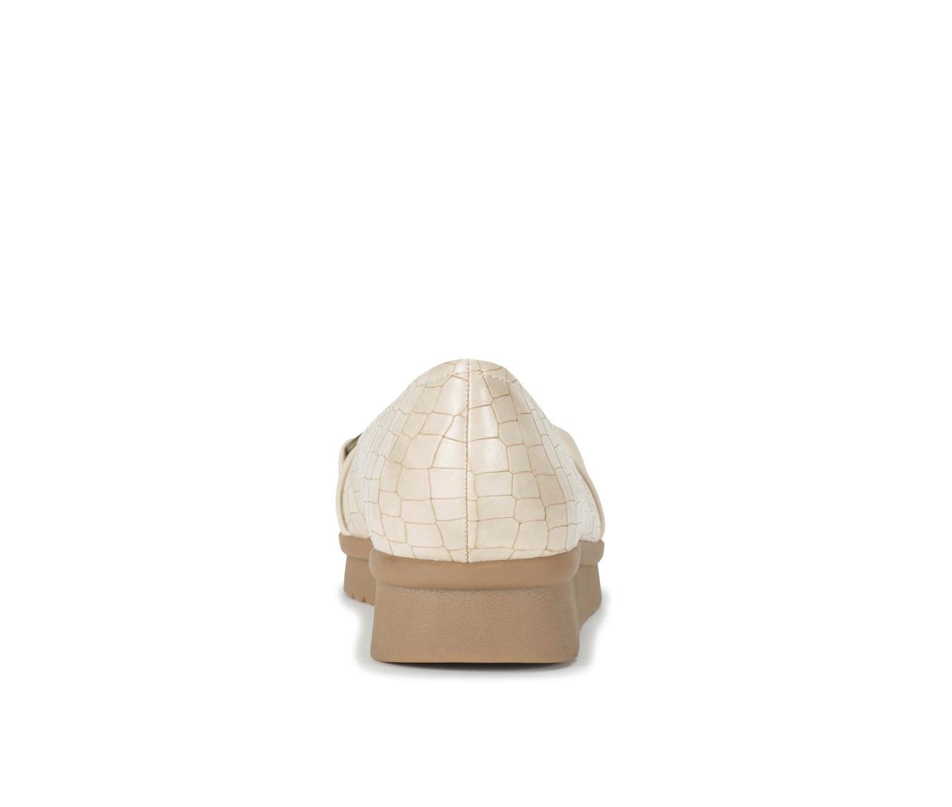 Women's Baretraps Aurora Flats Product Image