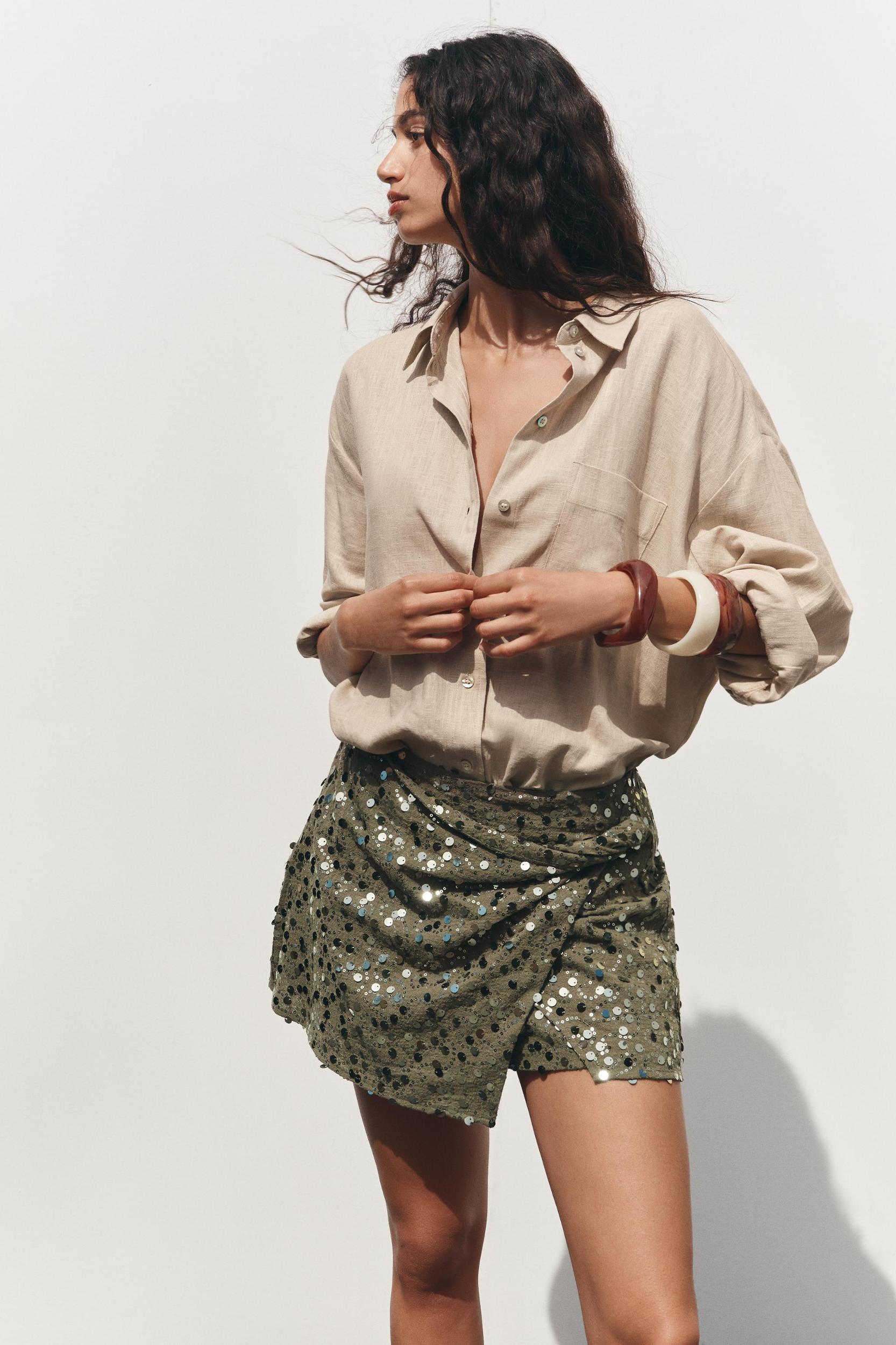 KNOTTED SEQUIN SKORT Product Image