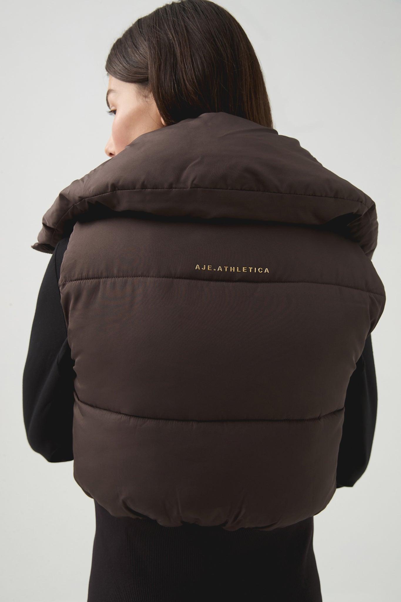 Wide Rib Puffer Vest 793 Product Image