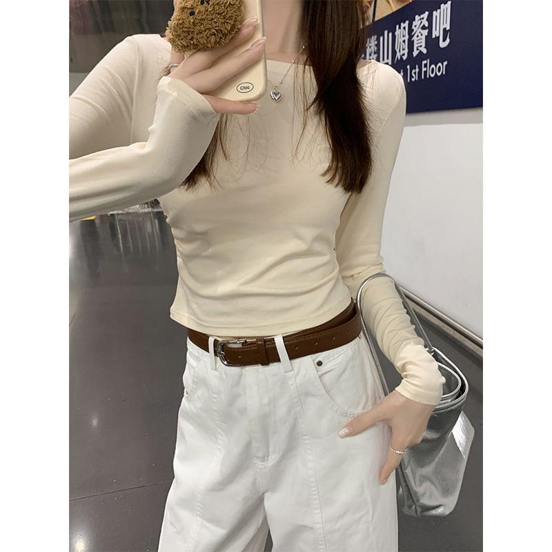 Long Sleeve Boat Neck Plain Tee Product Image