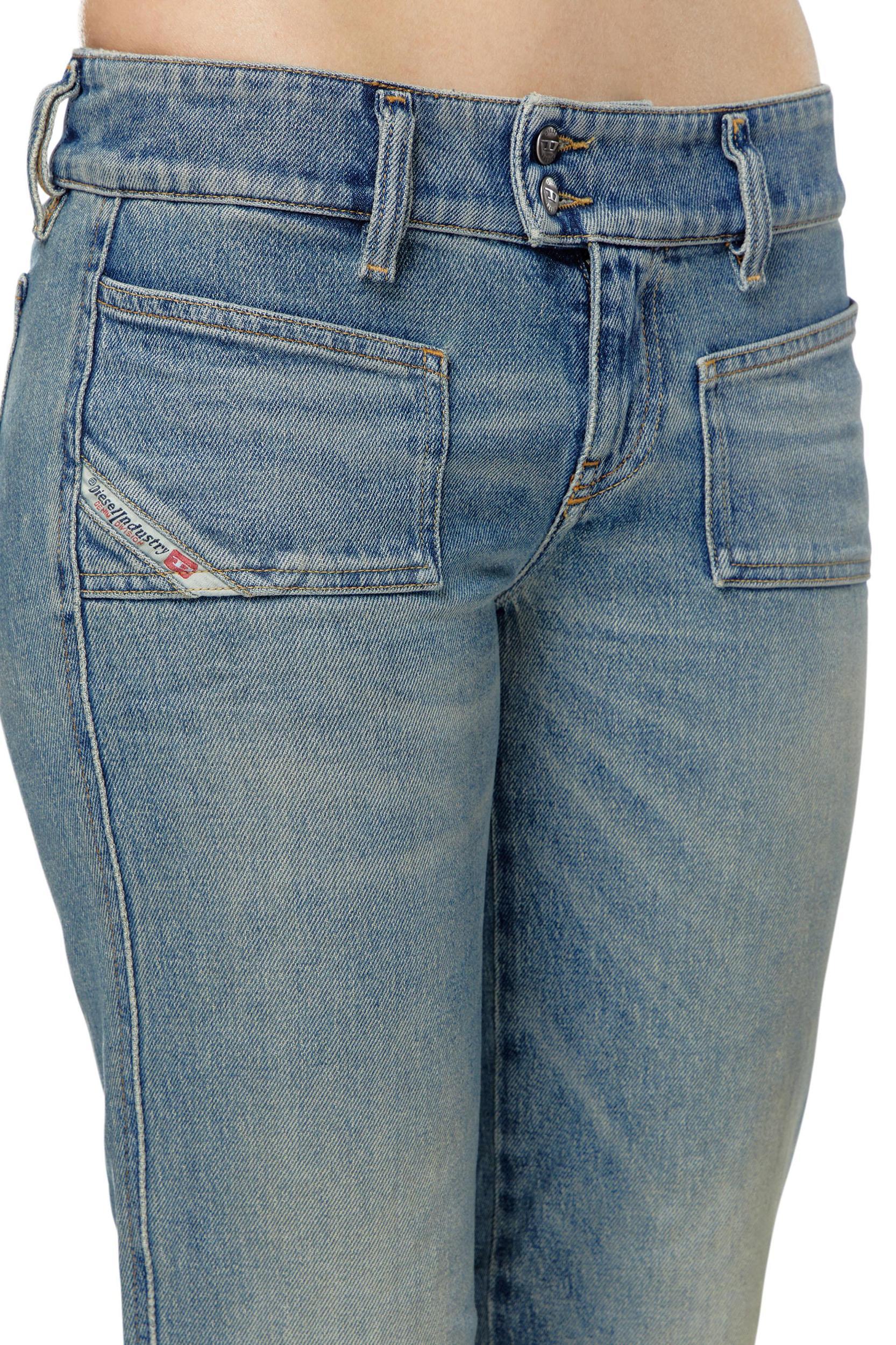 Bootcut Jeans D-Hush 09J55 Product Image