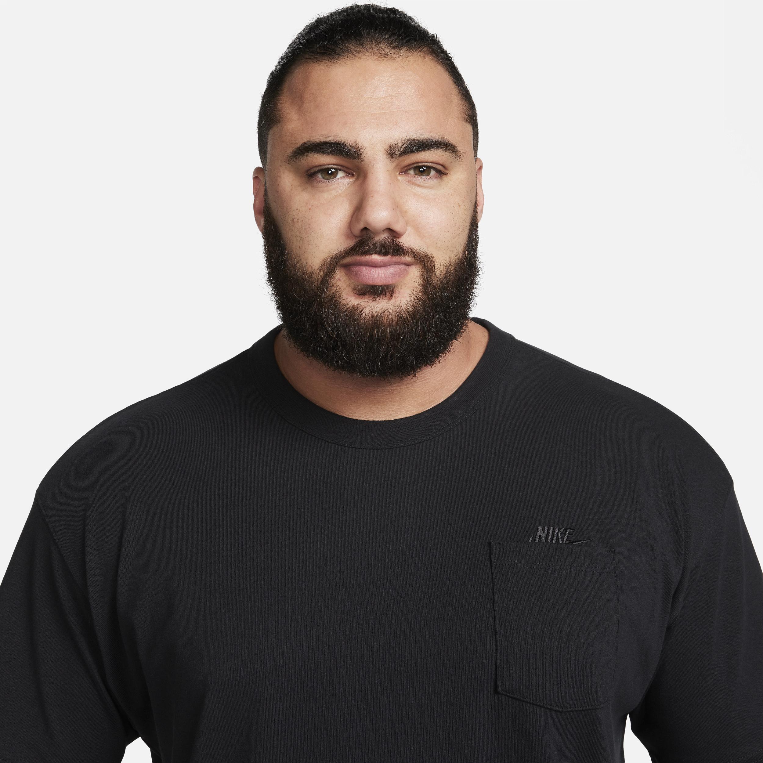 Men's Nike Sportswear Premium Essentials Pocket T-Shirt Product Image