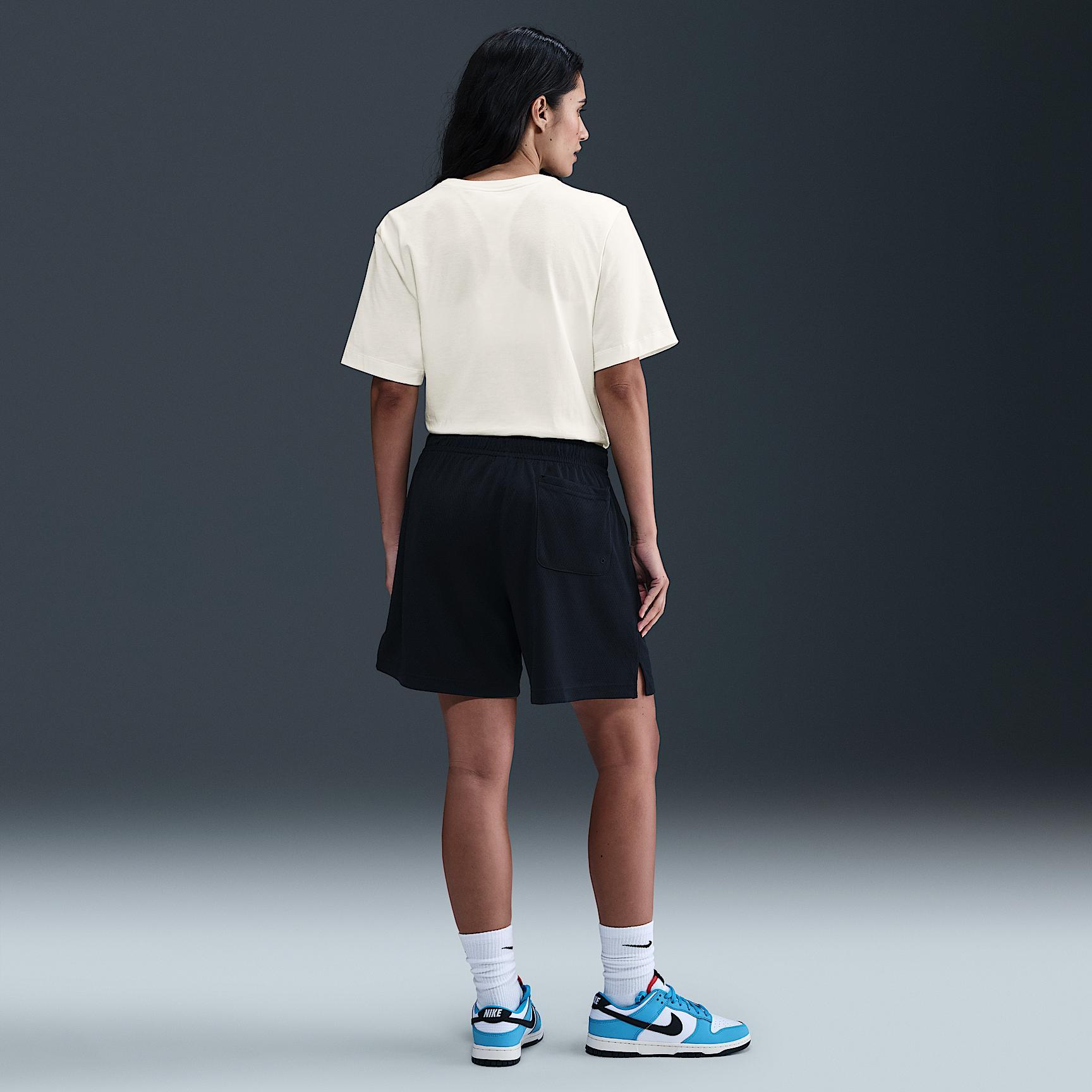 Nike Men's Club N7 Mesh Flow Shorts Product Image