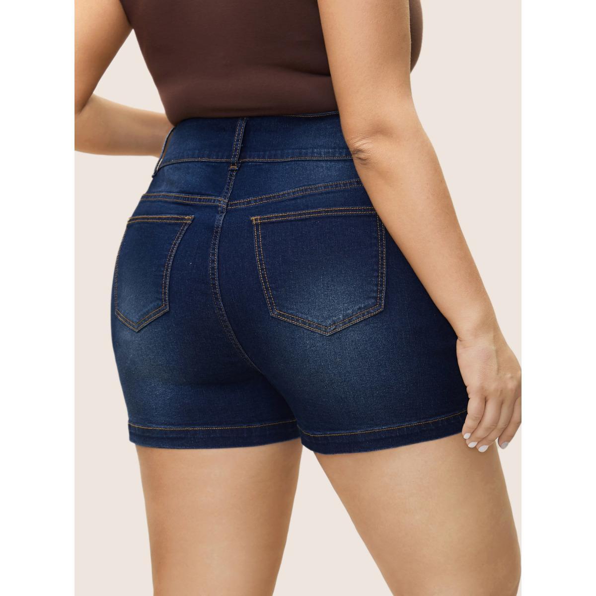 Plus Size Dark Wash Elastic Waist Skinny Denim Shorts Women Indigo Non High stretch Everyday Slanted pocket Casual Denim Shorts BloomChic 20/2X Product Image