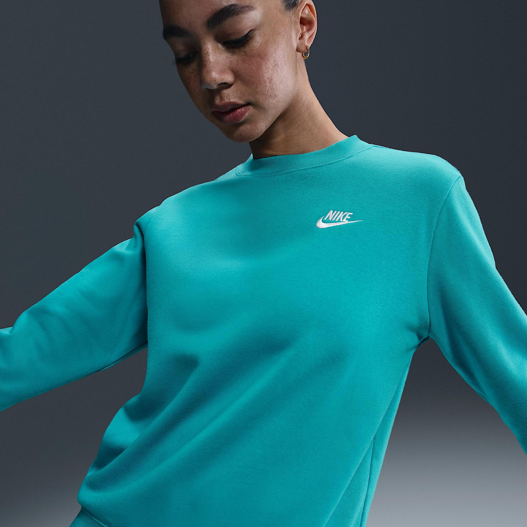 Nike Sportswear Club Fleece Women's Crew-Neck Sweatshirt Product Image