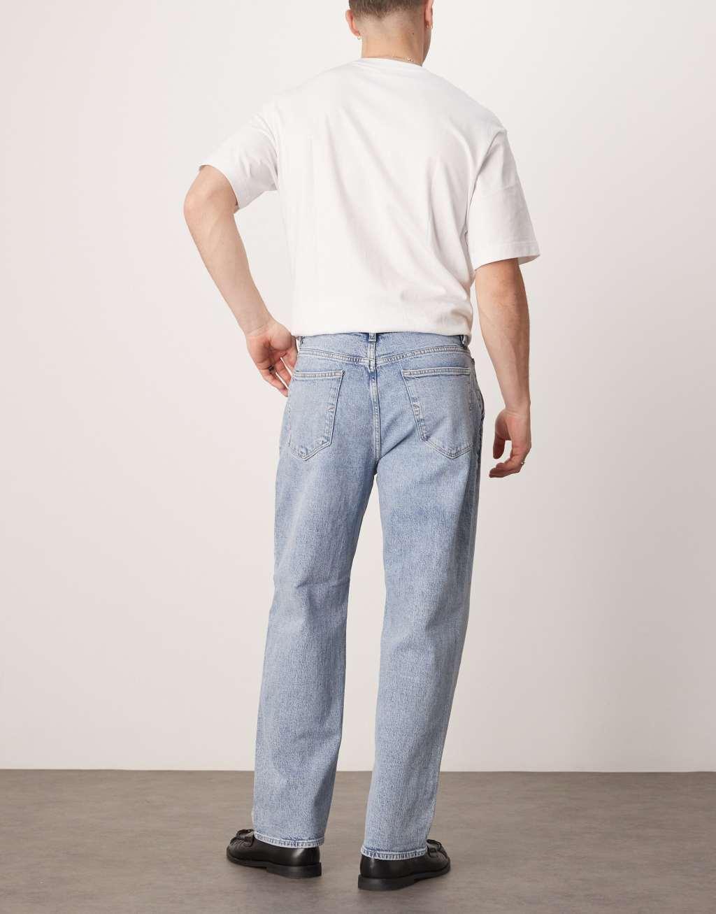 Selected Homme Kobe loose fit pleat jeans in light blue Product Image