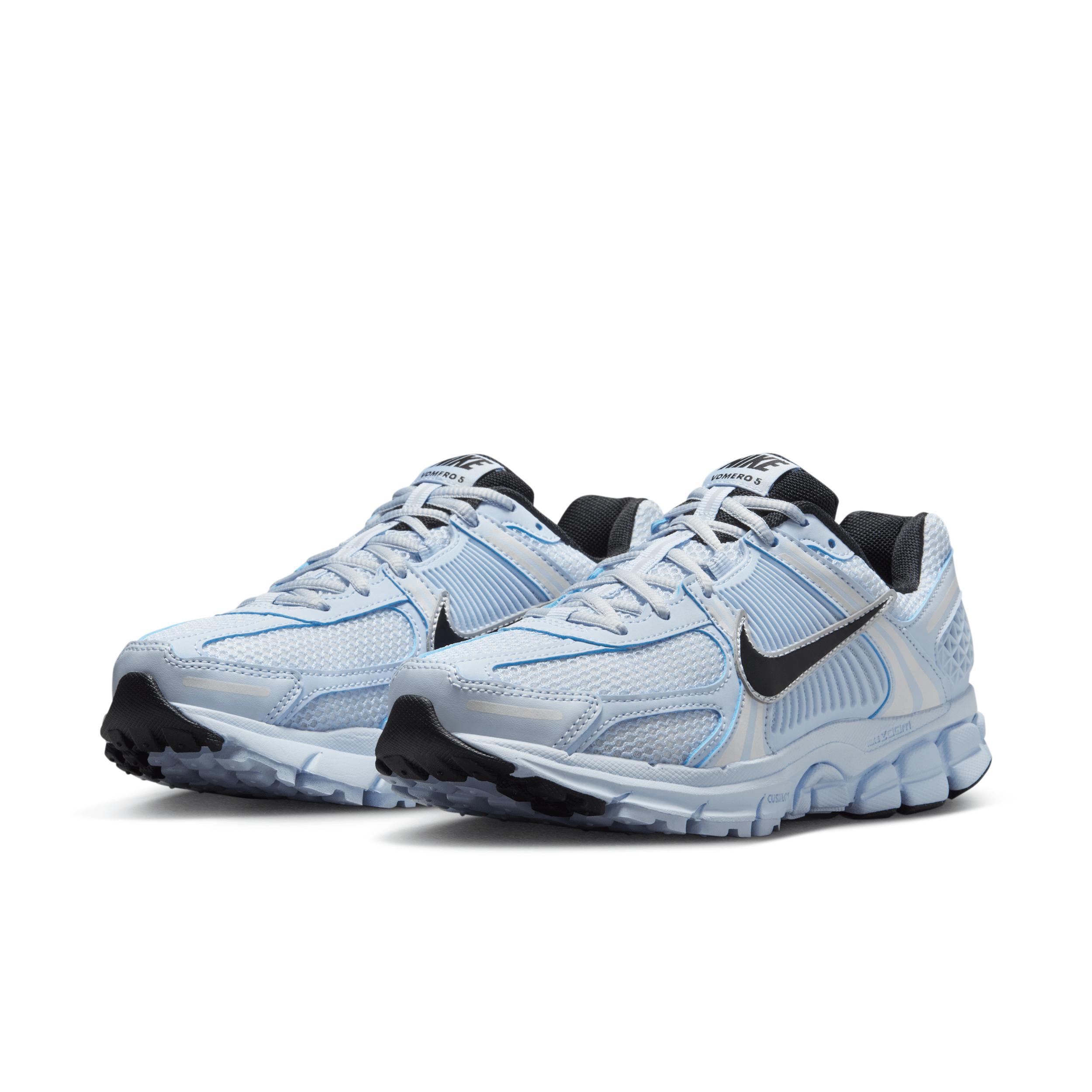Nike Women's Zoom Vomero 5 Shoes Product Image