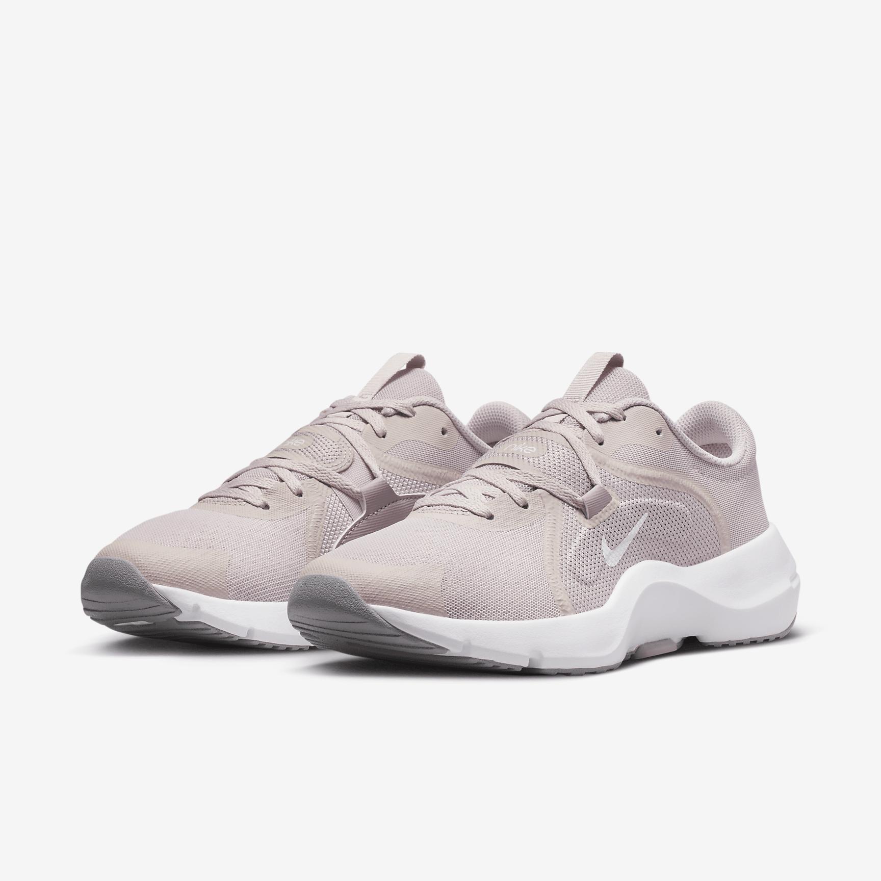 Nike In-Season TR 13 Women's Workout Shoes Product Image