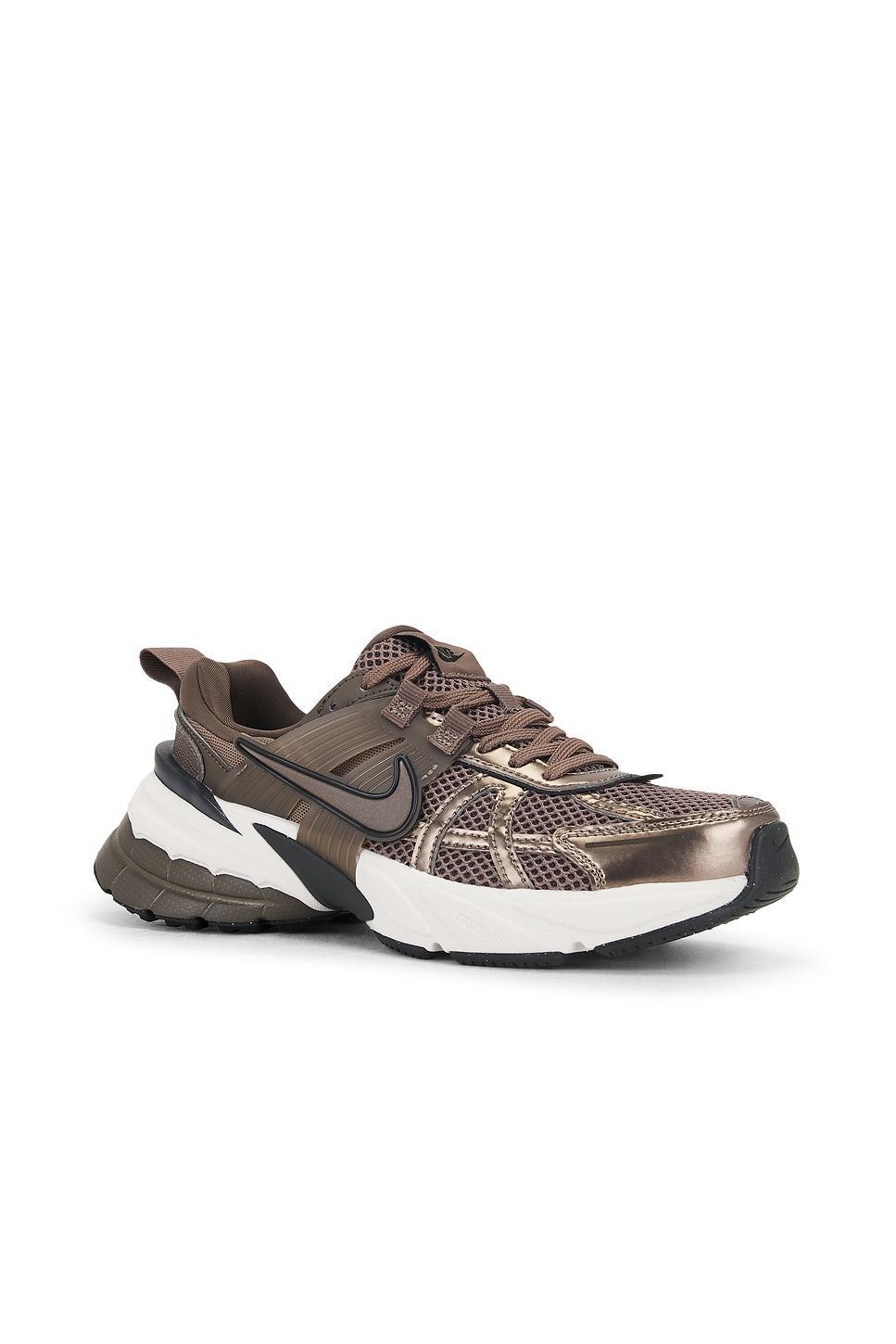 V2K Run Sneaker Nike Product Image
