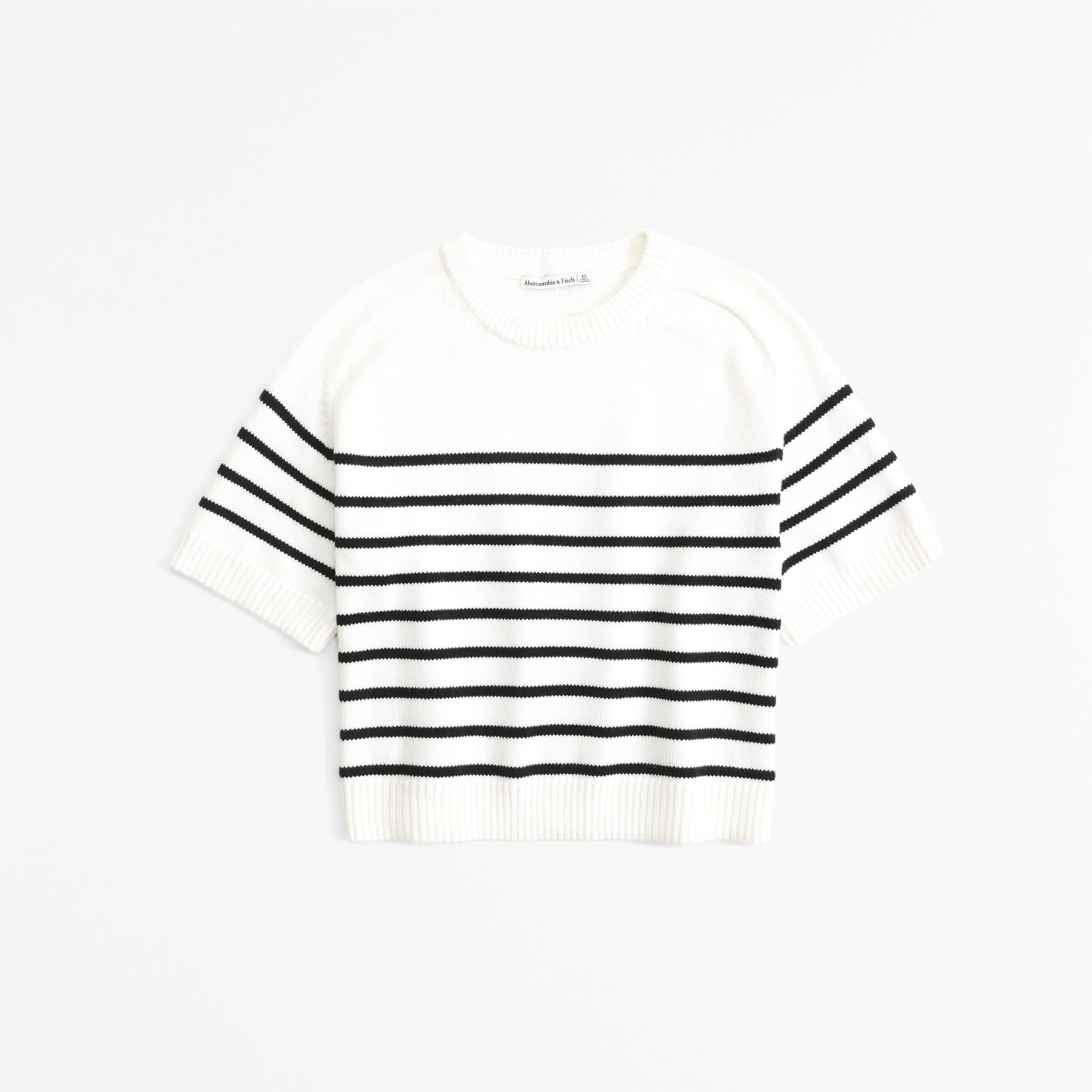 Abercrombie & Fitch | Authentic American clothing since 1892 Product Image