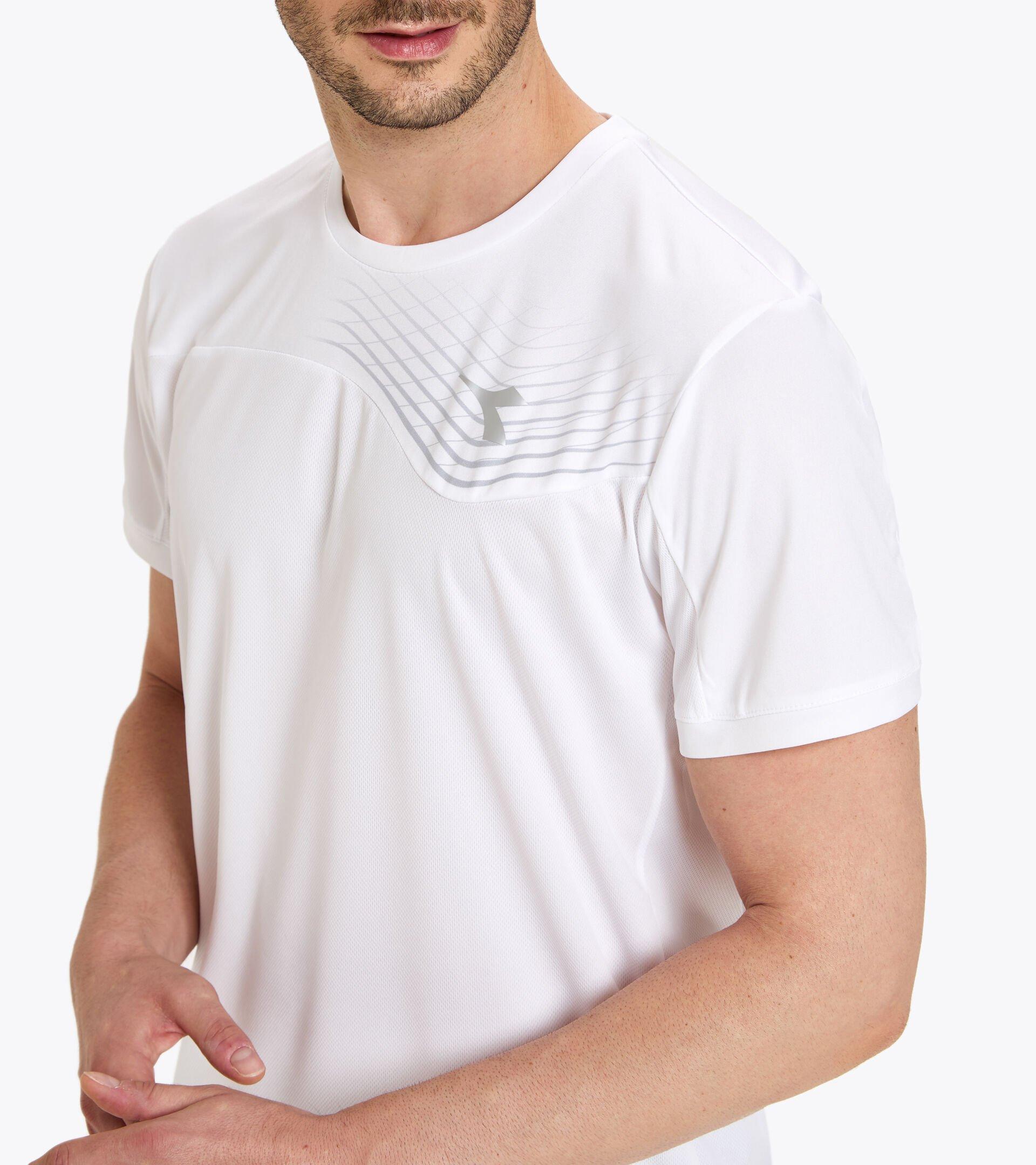T-SHIRT COURT Product Image