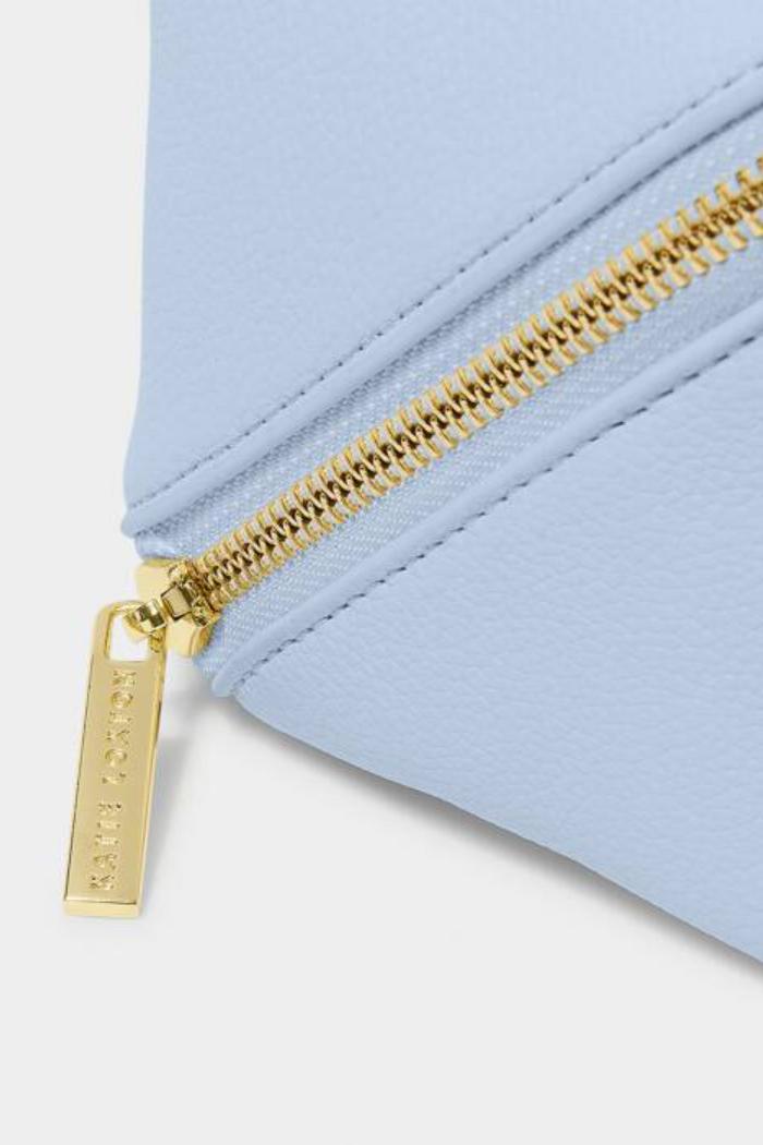 Medium Makeup Bag | Blue Aura Product Image