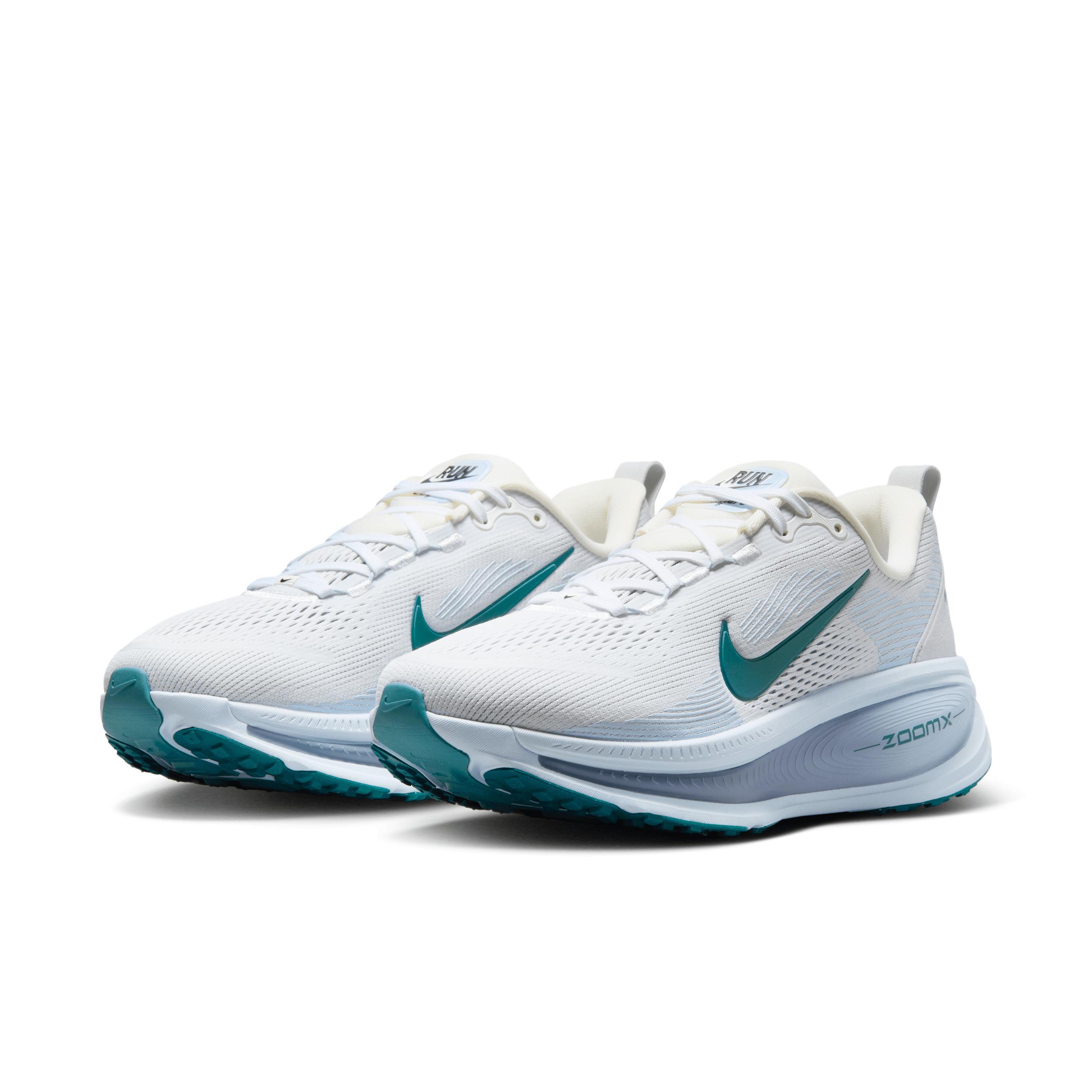 Nike Women's Vomero 18 Road Running Shoes Product Image