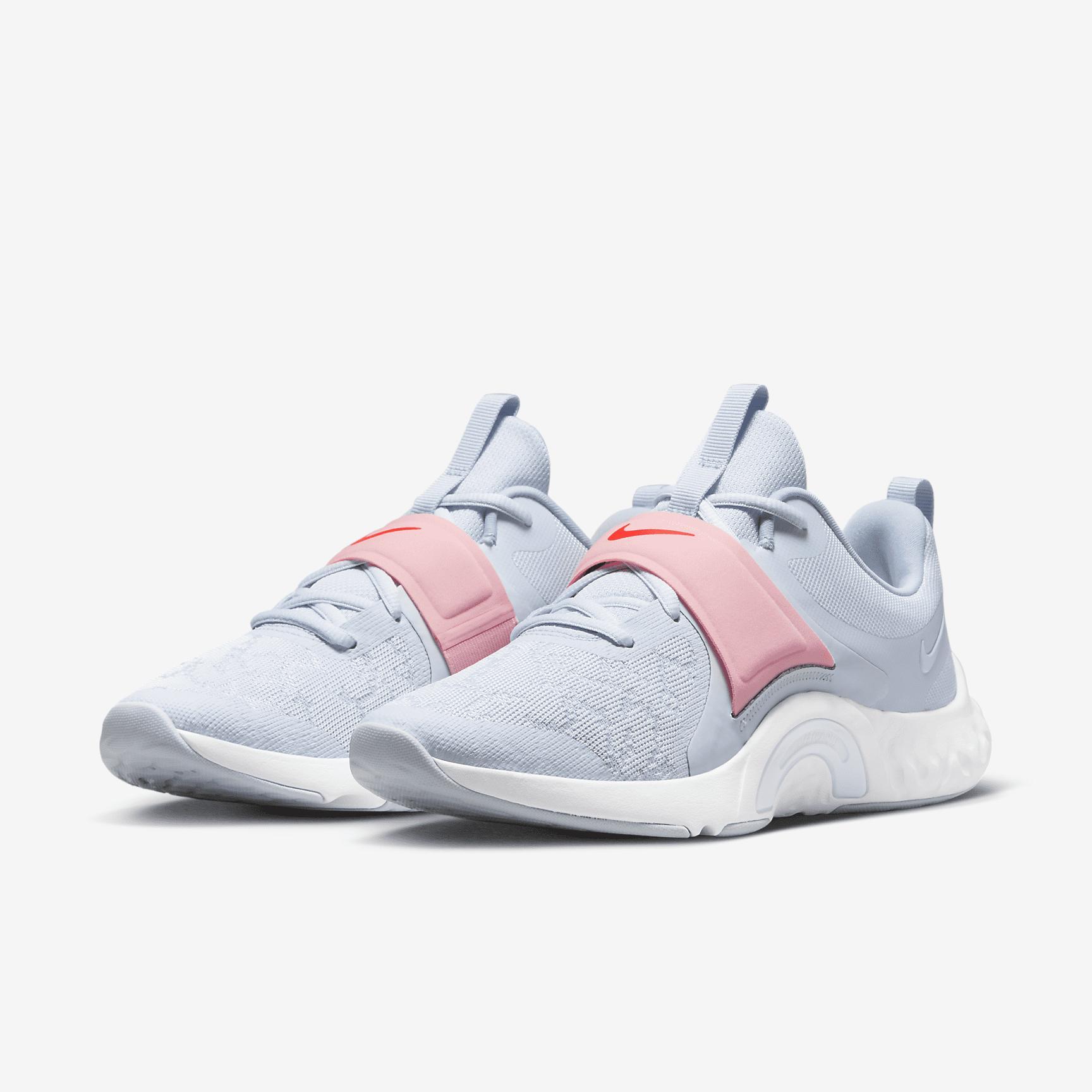Nike Renew In-Season TR 12 Women's Training Shoes Product Image