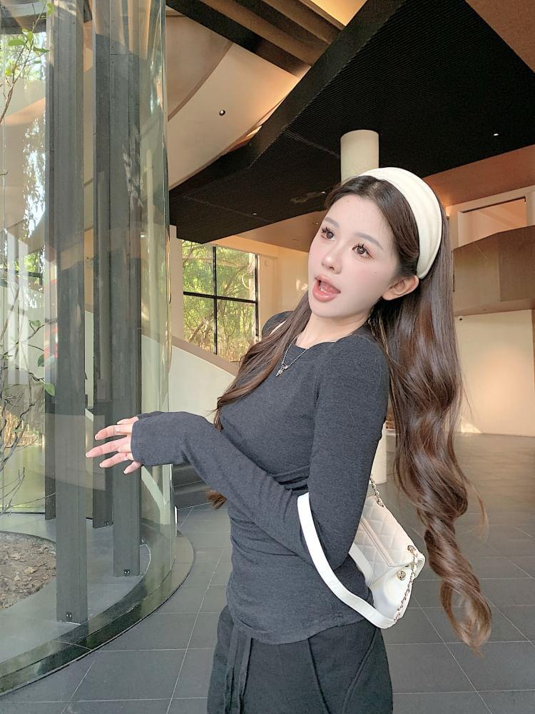 Long Sleeve Round Neck Plain Ruched T-Shirt Product Image
