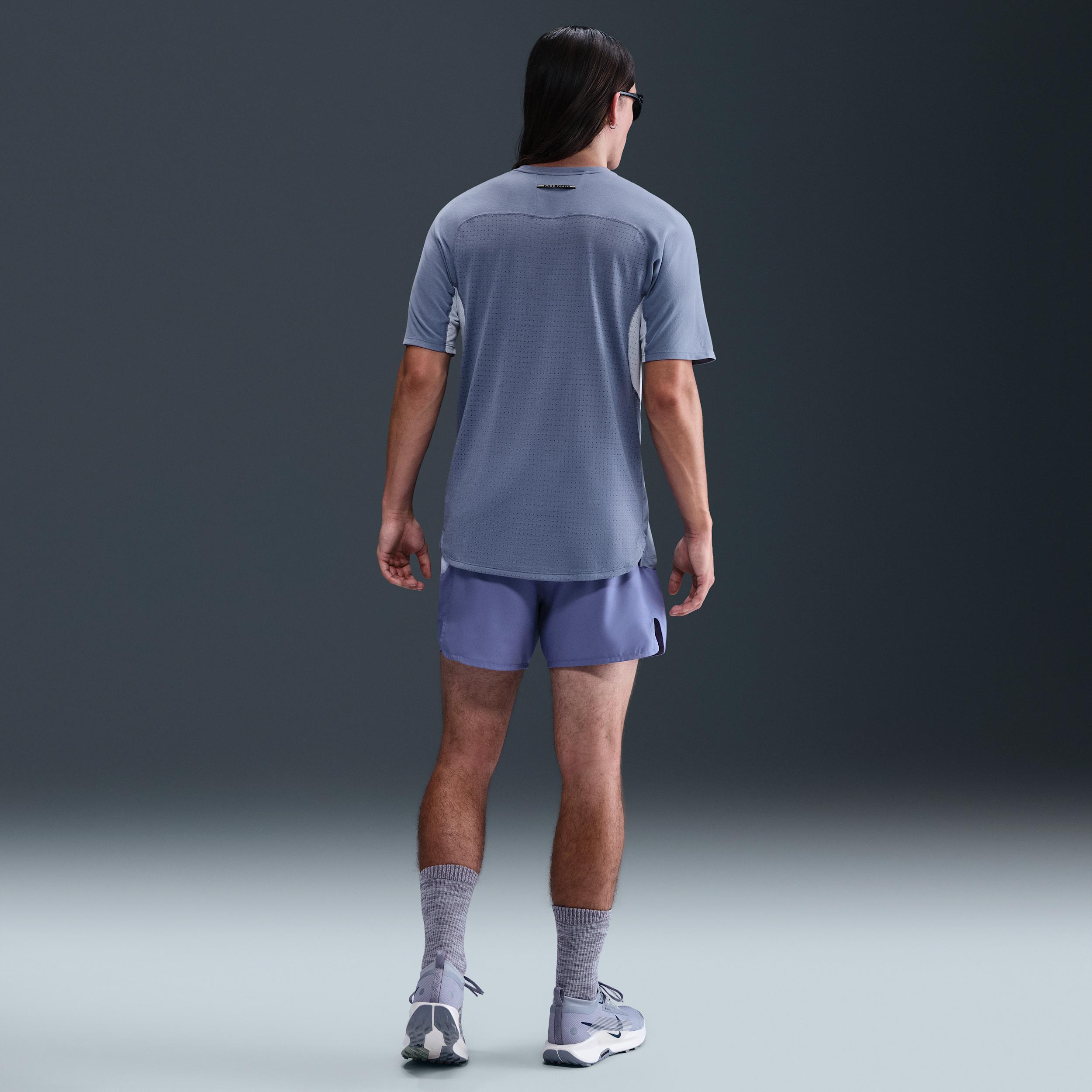 Nike Solar Chase Men's Dri-FIT ADV Short-Sleeve Running Top Product Image