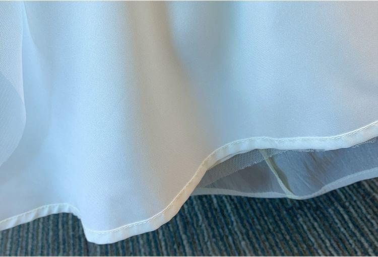 Short-Sleeve Plain Rhinestone Accent Frill Trim Midi A-Line Dress Product Image