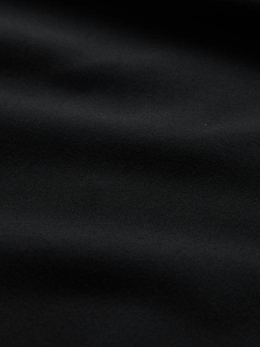 GapFit Lightweight Performance T-Shirt Product Image