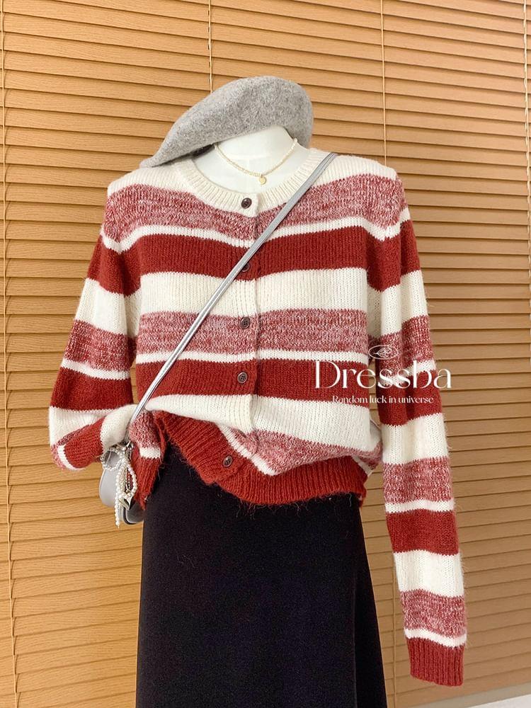 Round Neck Striped Cardigan Product Image