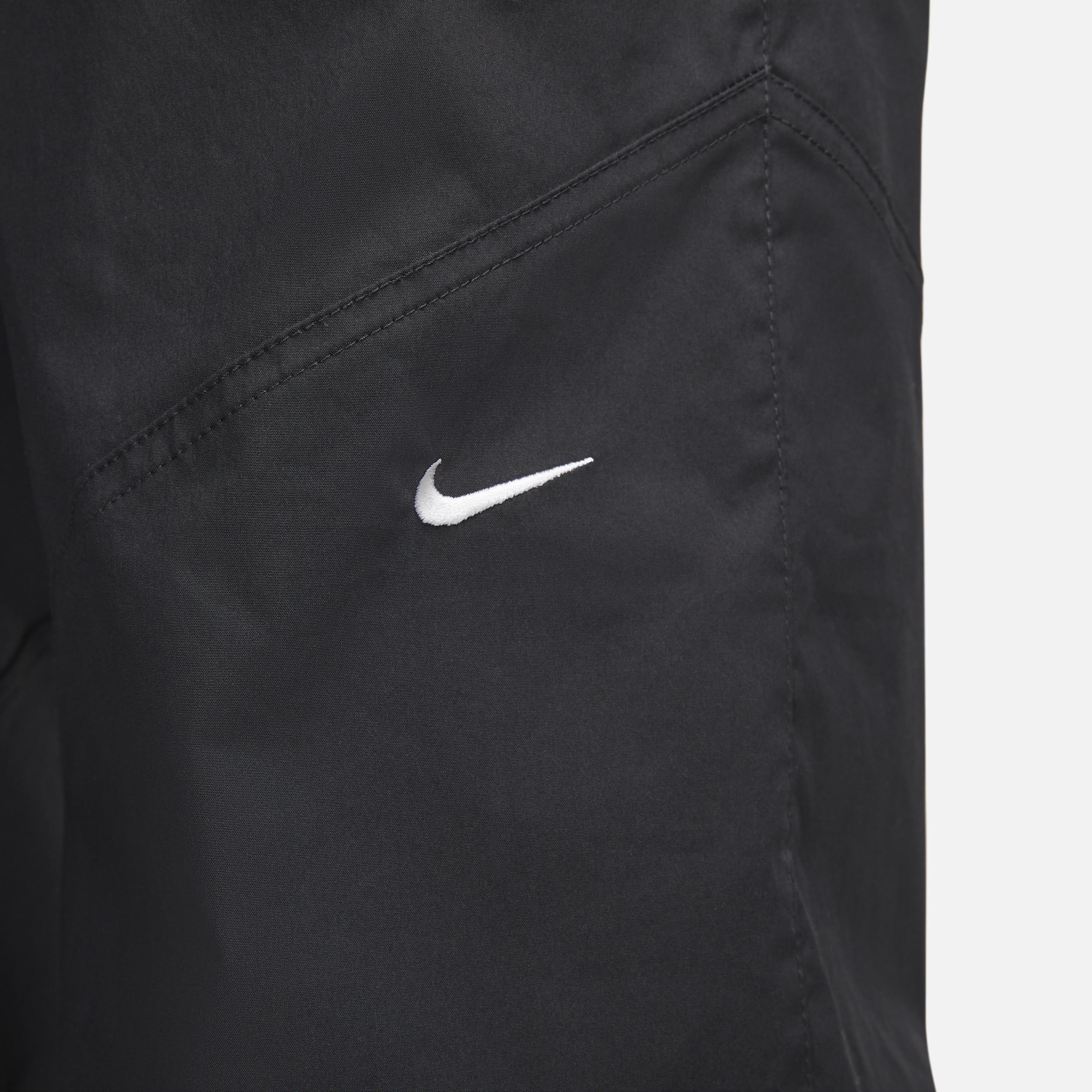 Women's Nike Sportswear Essentials Woven High-Rise Pants Product Image