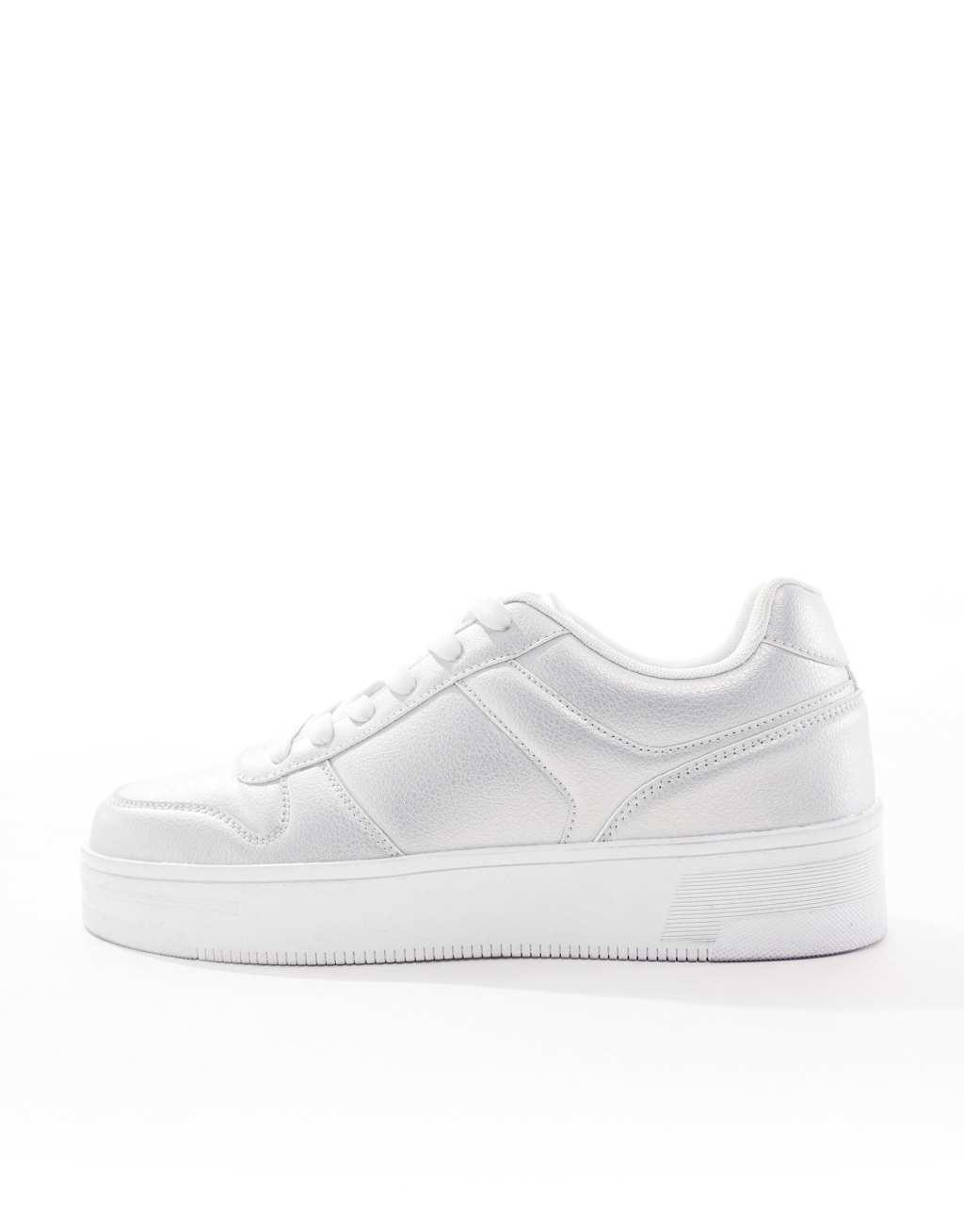 Yours chunky sneakers in silver metallic Product Image