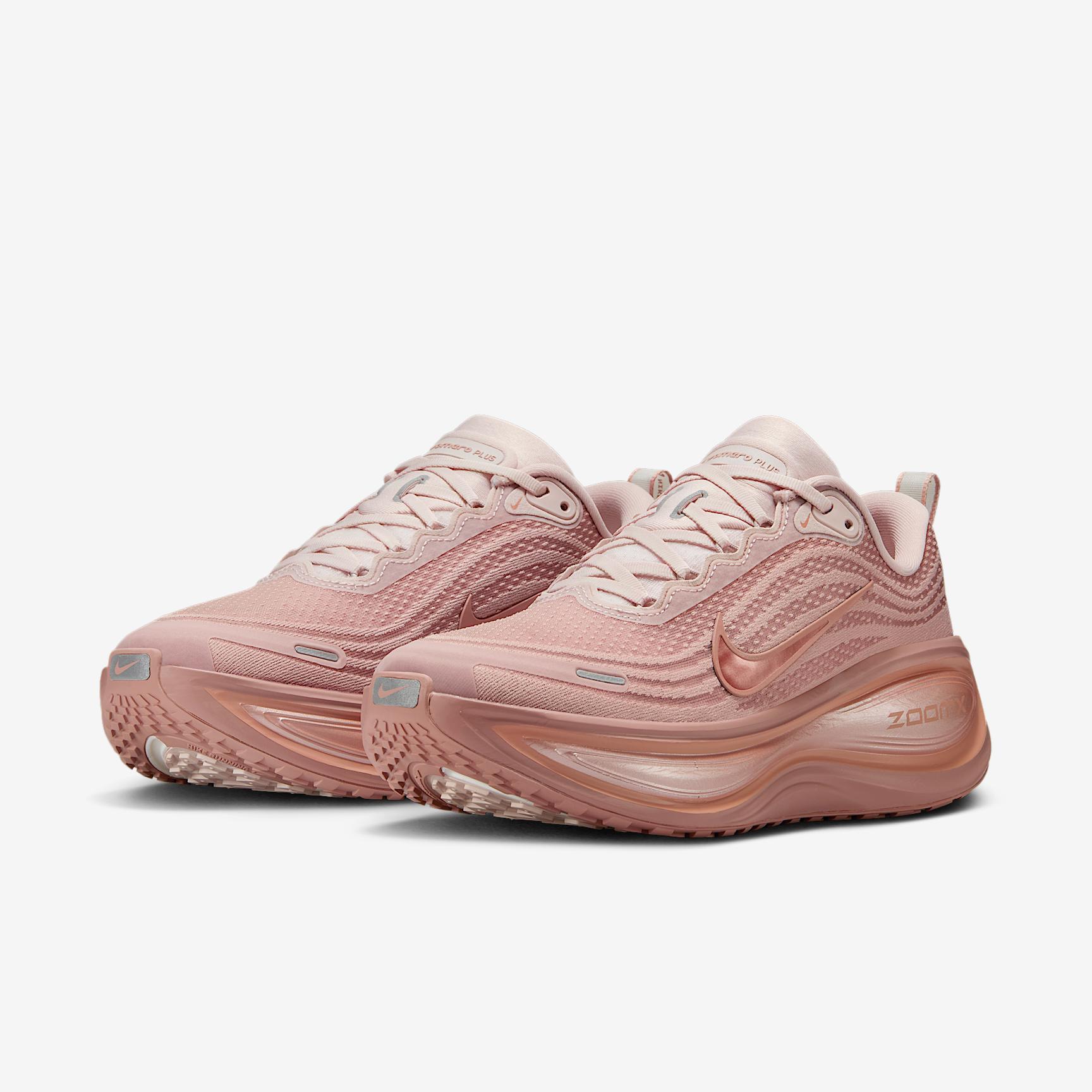 Nike Vomero Plus Women's Road Running Shoes Product Image