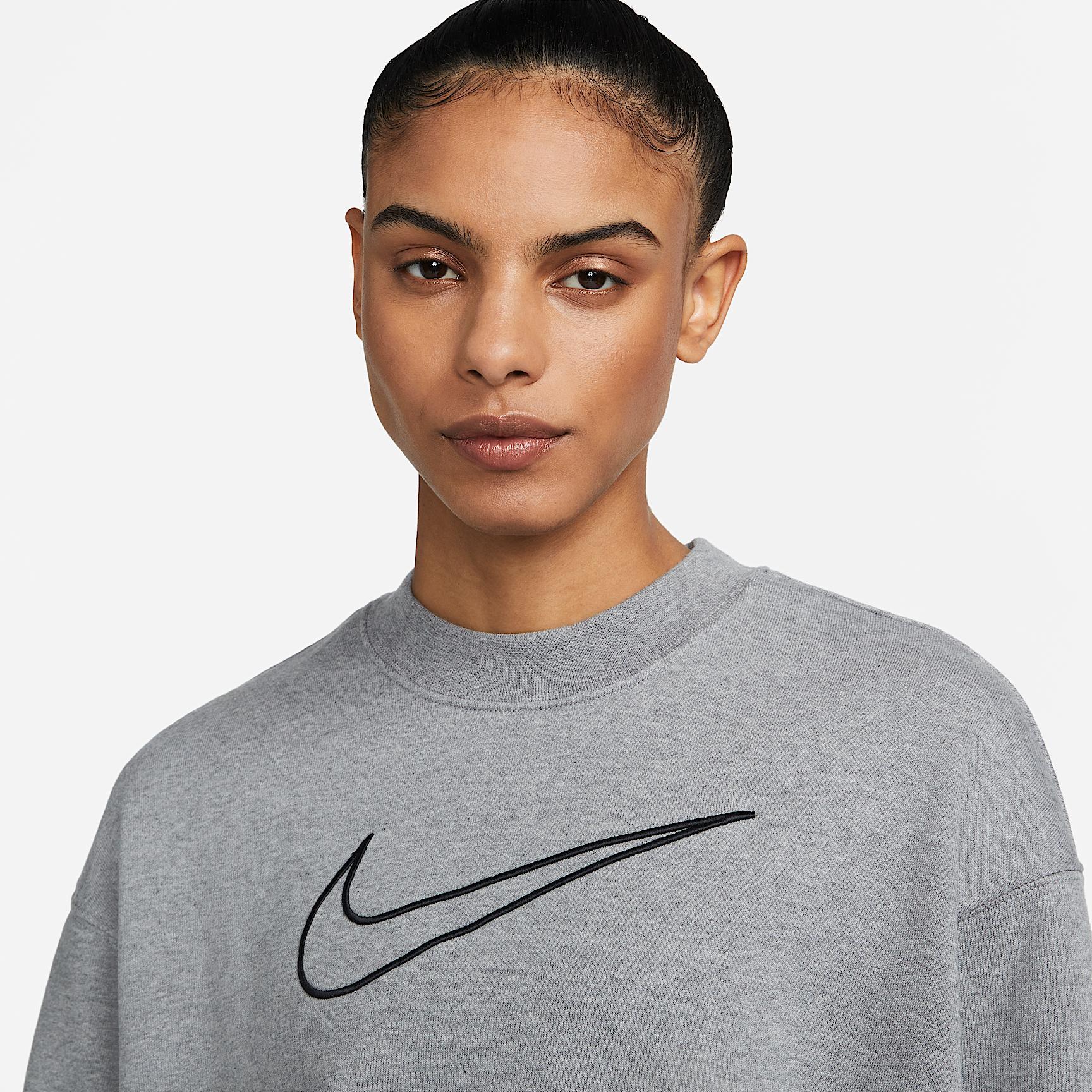 Nike Women's Dri-FIT Get Fit Graphic Crewneck Sweatshirt Product Image