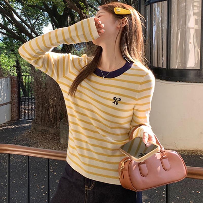 Long-Sleeve Round Neck Striped Heart Bow Embroidered Knit Top Product Image