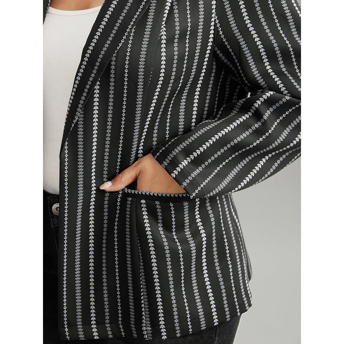 Plus Size Geometric Pocket Contrast Suit Collar Blazer Black Women Dailywear Geometric Contrast Sleeve Long Sleeve Suit Collar 28/5X Pocket Casual Blazers BloomChic Product Image