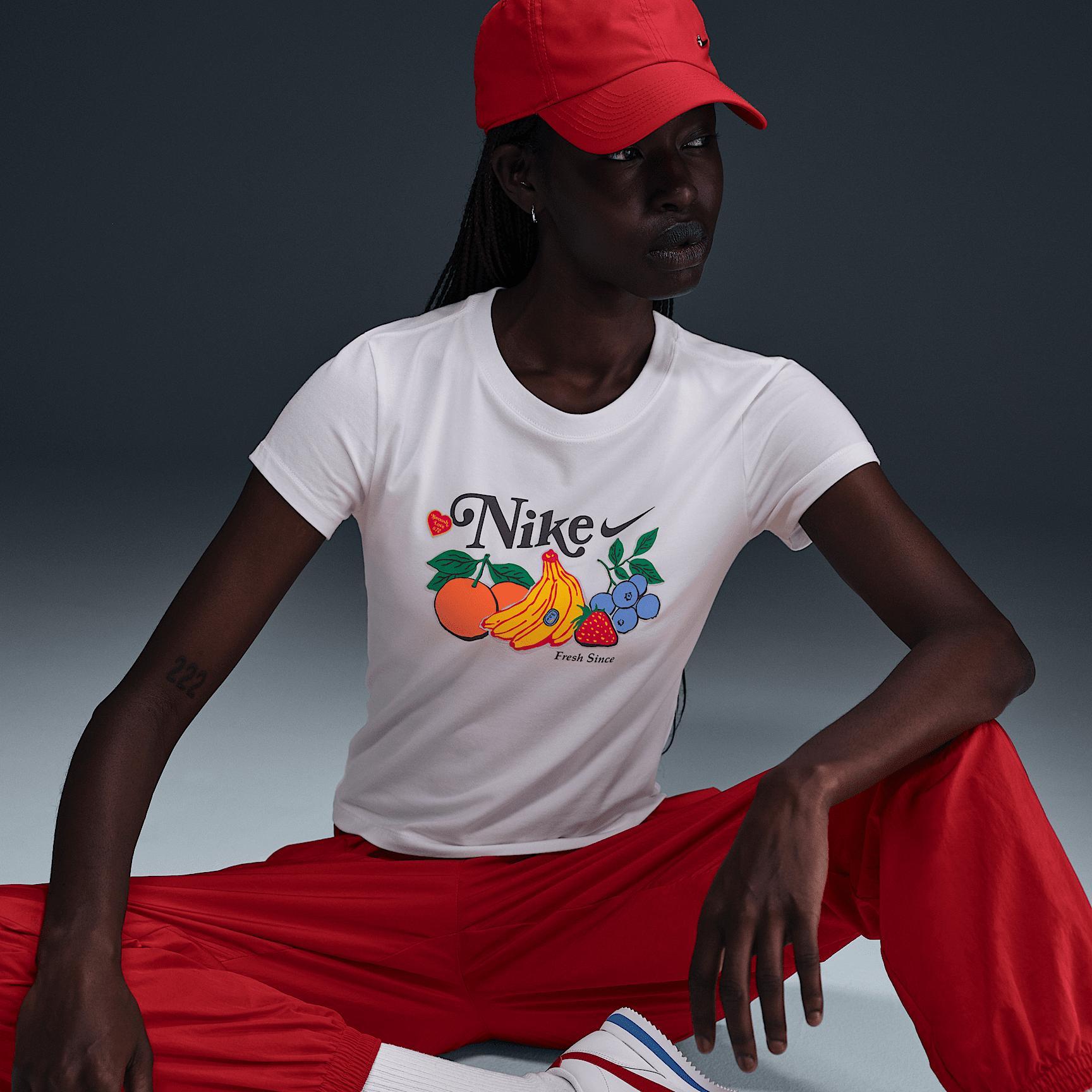 Nike Sportswear Chill Knit Women's Slim Cropped T-Shirt Product Image