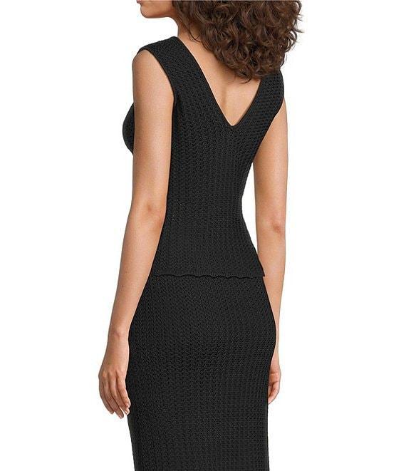 Lucy Paris Nara Crochet Knit 3D Rosette V-Neck Sleeveless Coordinating Crop Tank Product Image