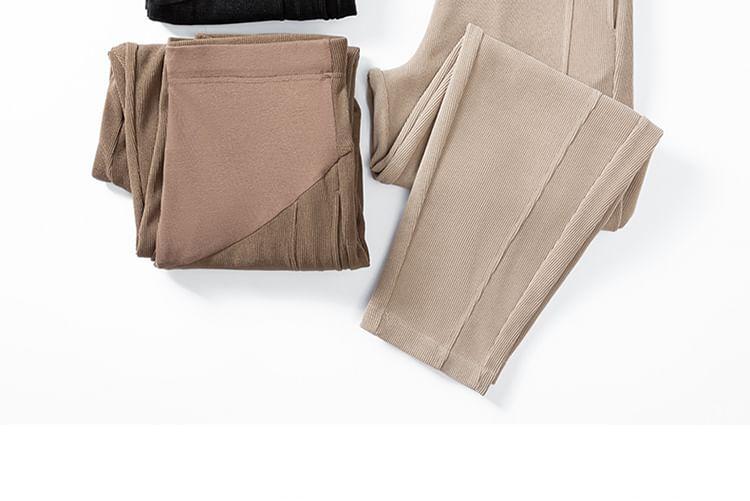 Maternity High Waist Plain Cropped Tapered Pants Product Image
