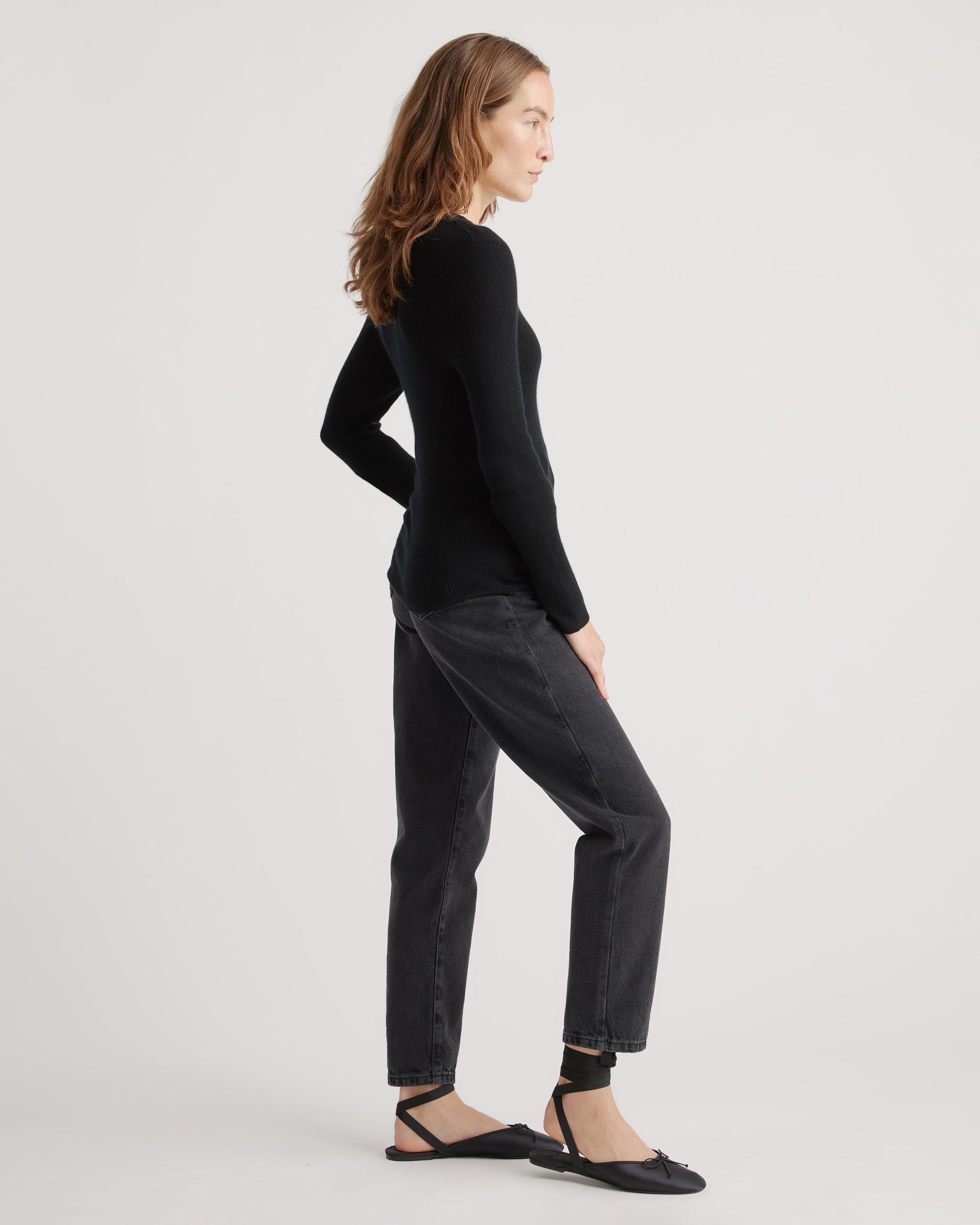 Quince | Women's Featherweight Cashmere Ribbed Crewneck Sweater Product Image