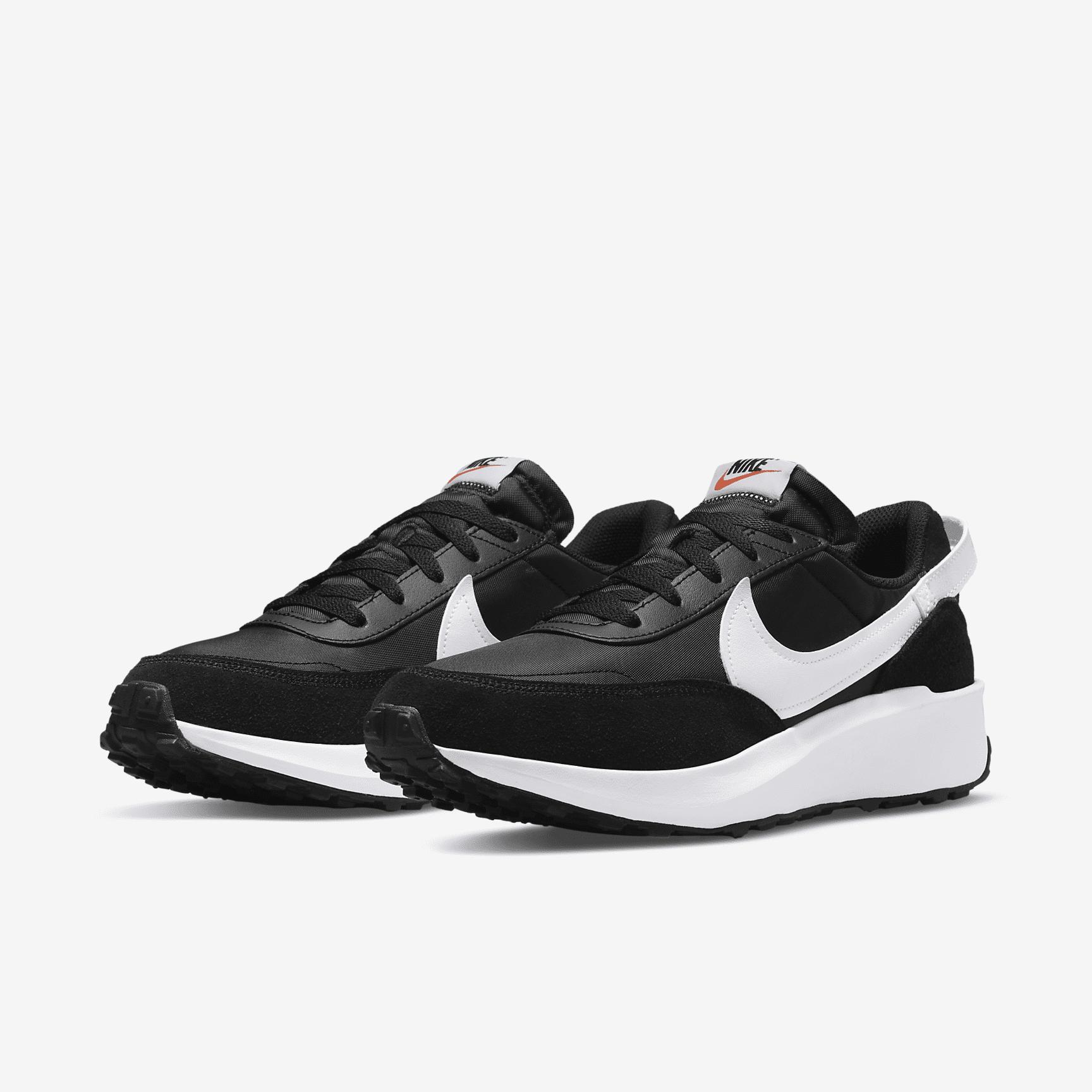 Nike Men's Waffle Debut Shoes Product Image