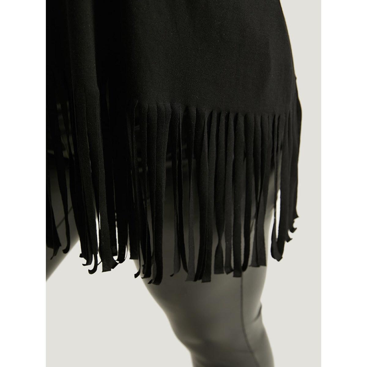 Plus Size Halloween Skull Rhinestone Fringe Trim T-shirt Black Women Casual Tassels Halloween Festival-Halloween T-shirts BloomChic 18-20/2X Product Image