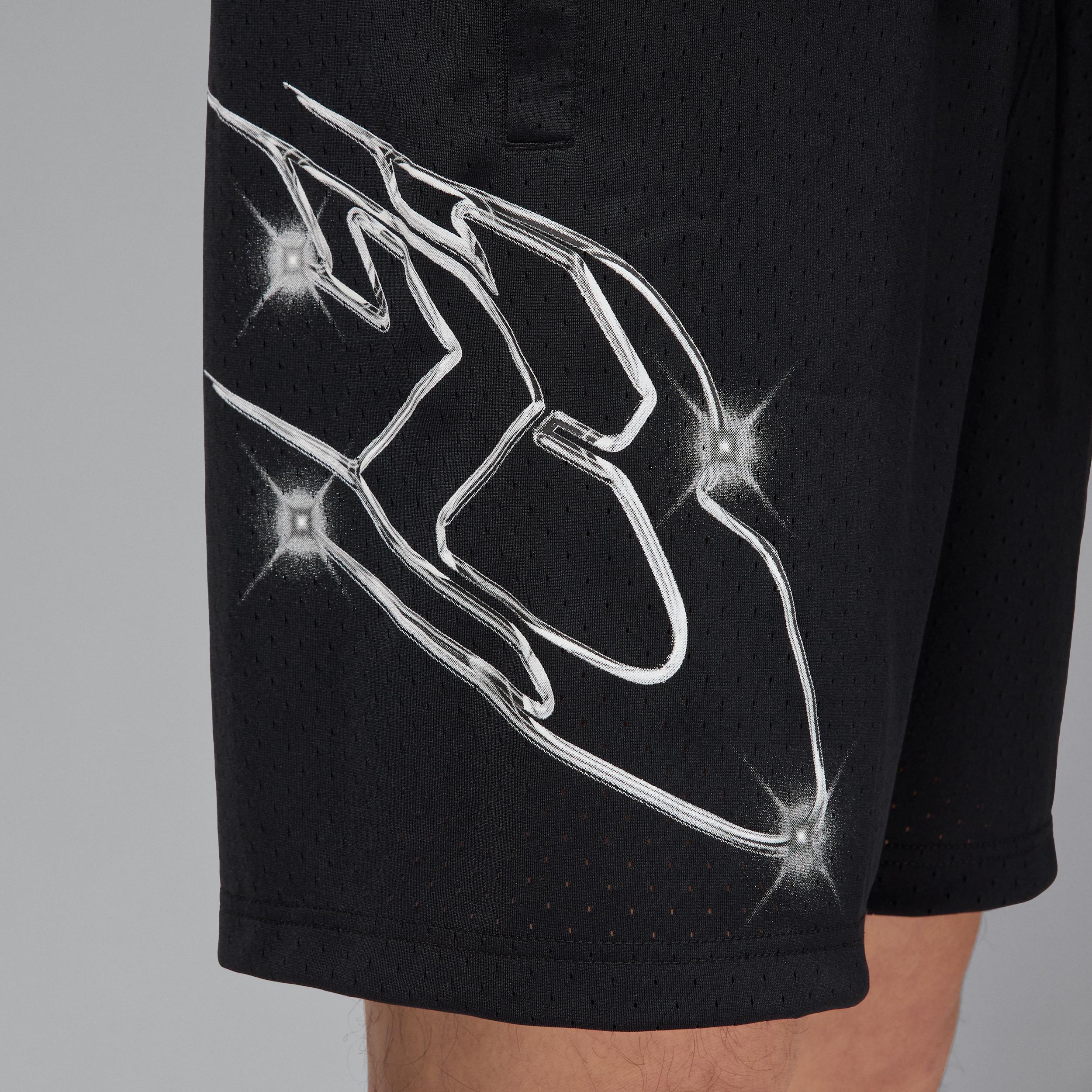 Jordan Sport Men's Dri-FIT Graphic Shorts Product Image