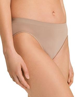 Touch Feeling High-Cut Briefs Product Image