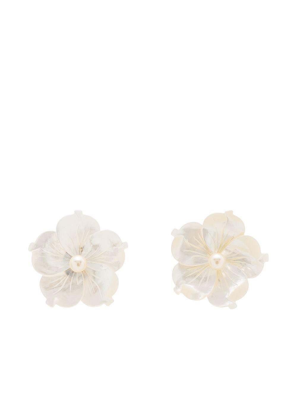 mother-of-pearl flower stud earrings Product Image