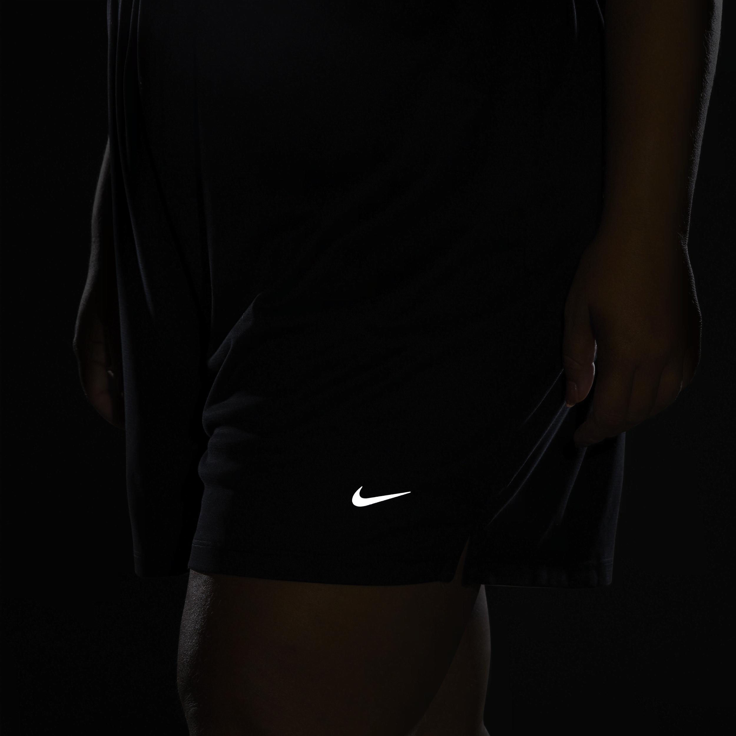 Plus Size Nike Dri-FIT Attack Shorts, Women's, Size: 2XL, Black Product Image