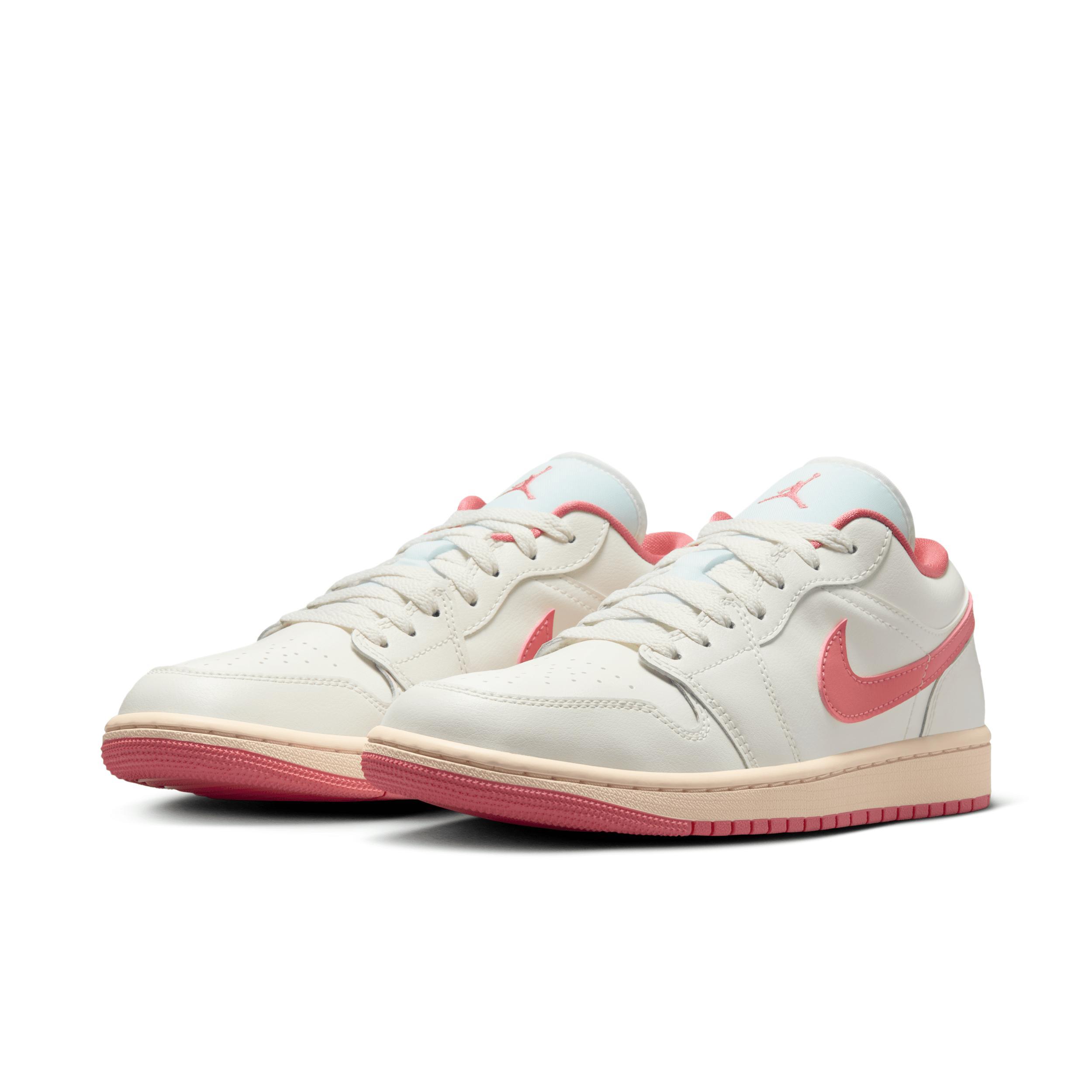 Womens Air Jordan 1 Low Shoes Product Image