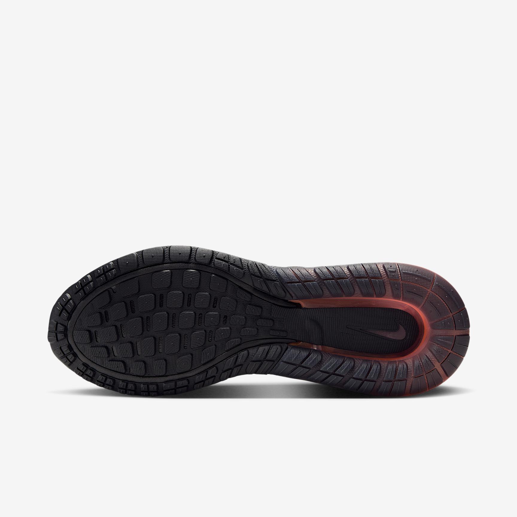 Nike Men's Air Max Phoenix Shoes Product Image