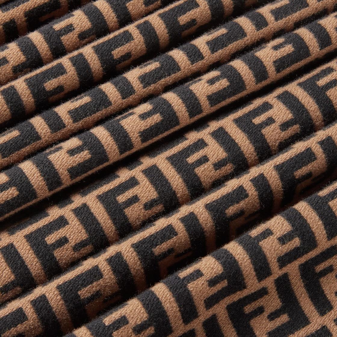 FF ScarfBrown wool and cashmere scarf Product Image