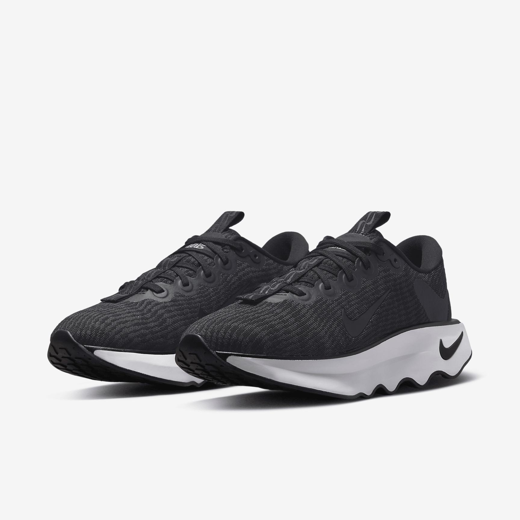 Nike Womens Motiva Walking Shoes | DV1238-001 Product Image