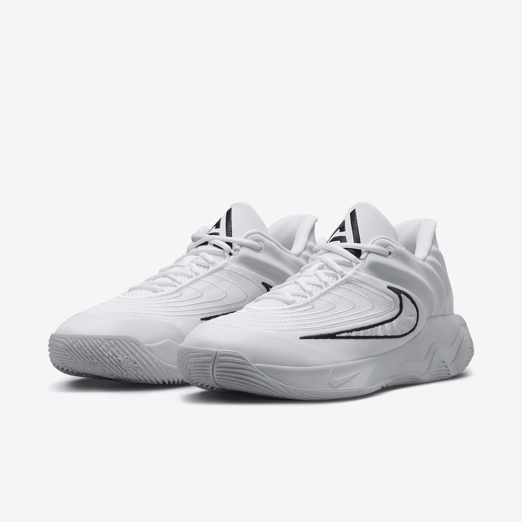 Giannis Immortality 4 Basketball Shoes Product Image