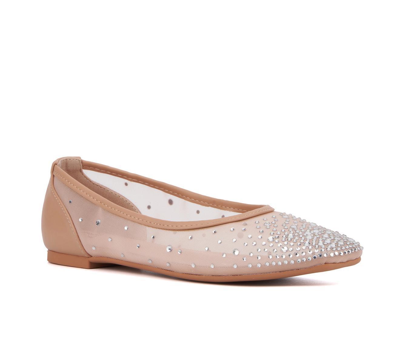 Women's New York and Company Priya Flats Product Image