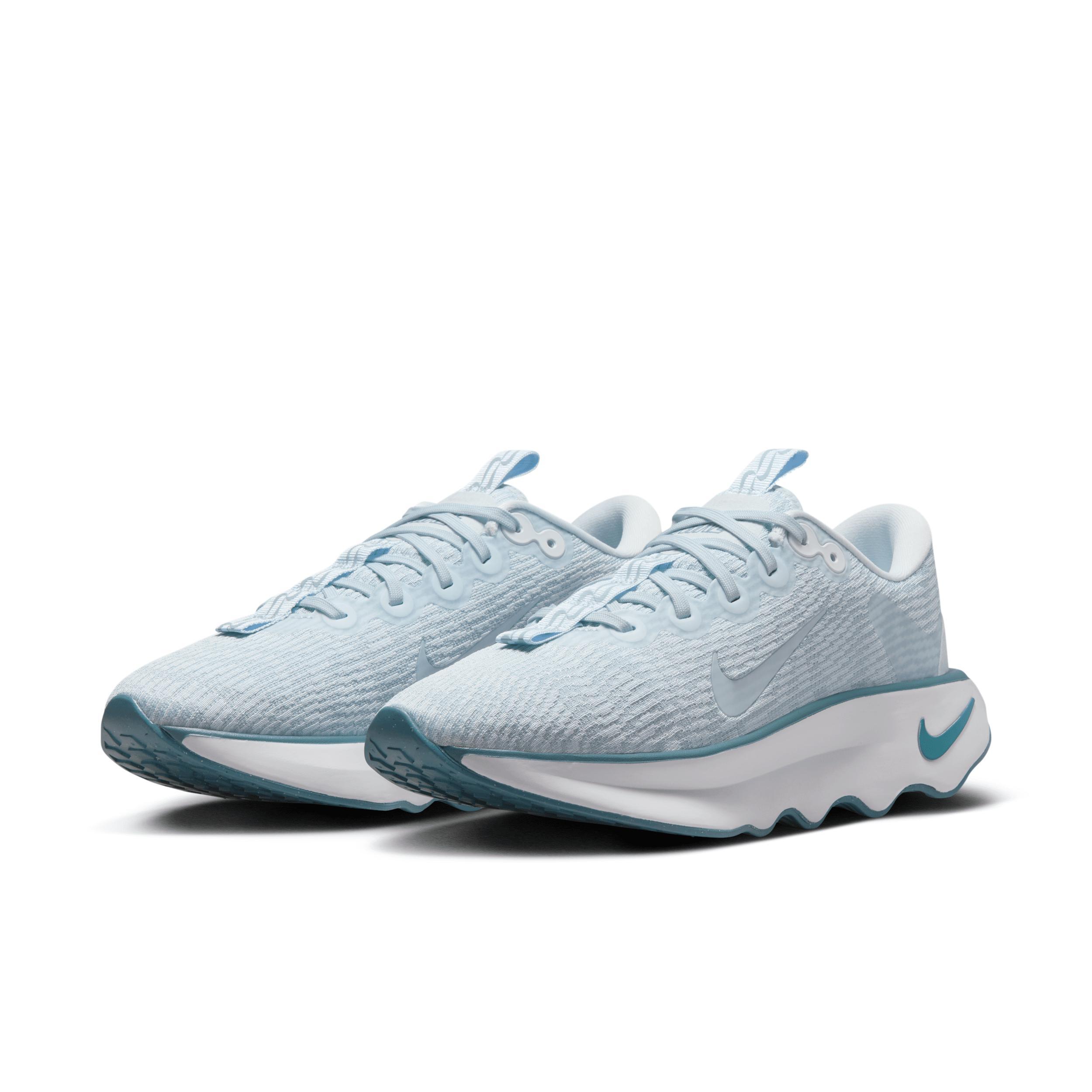 Nike Women's Motiva Walking Shoes Product Image