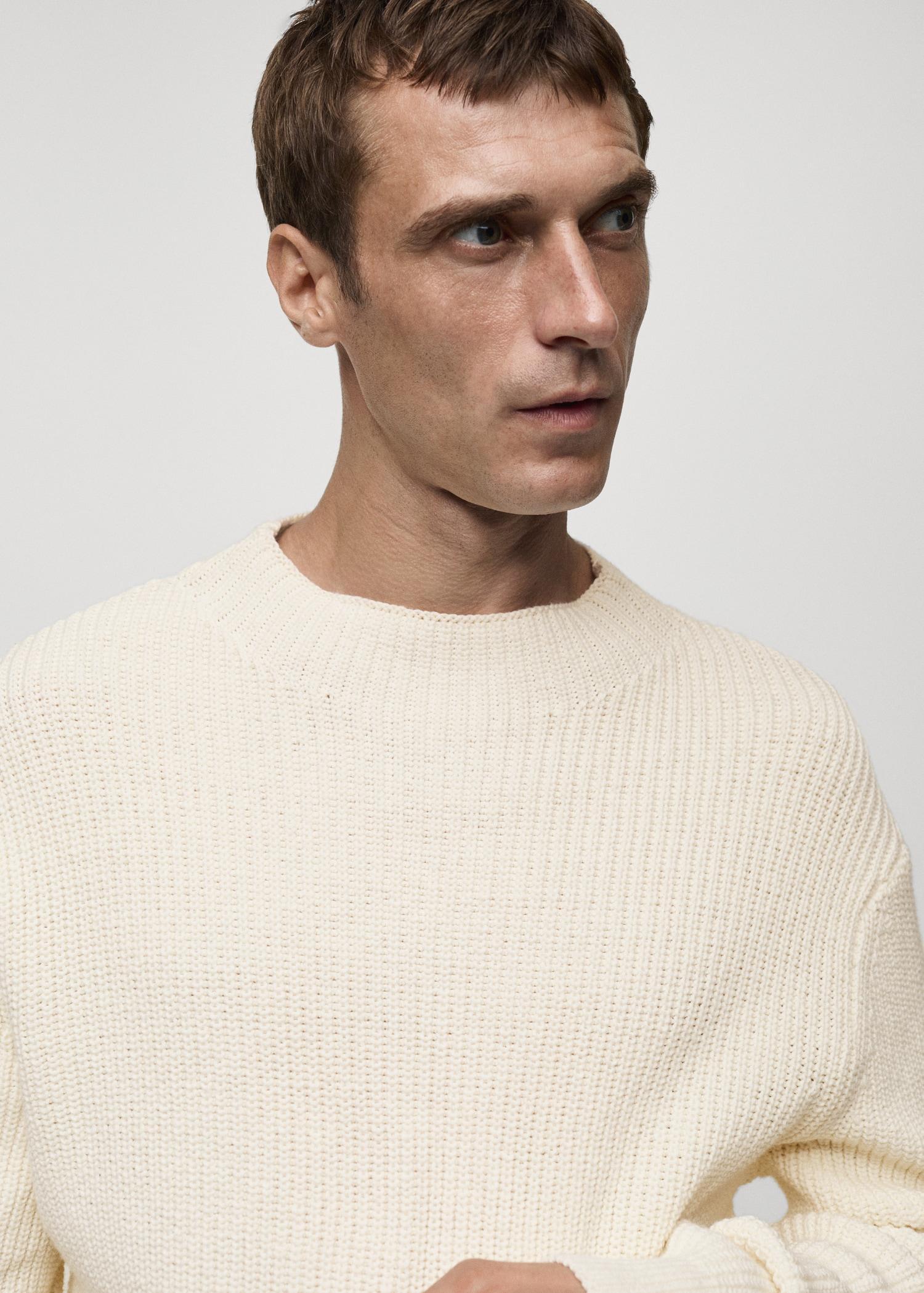 Knitted cotton sweater - Men | MANGO USA Product Image