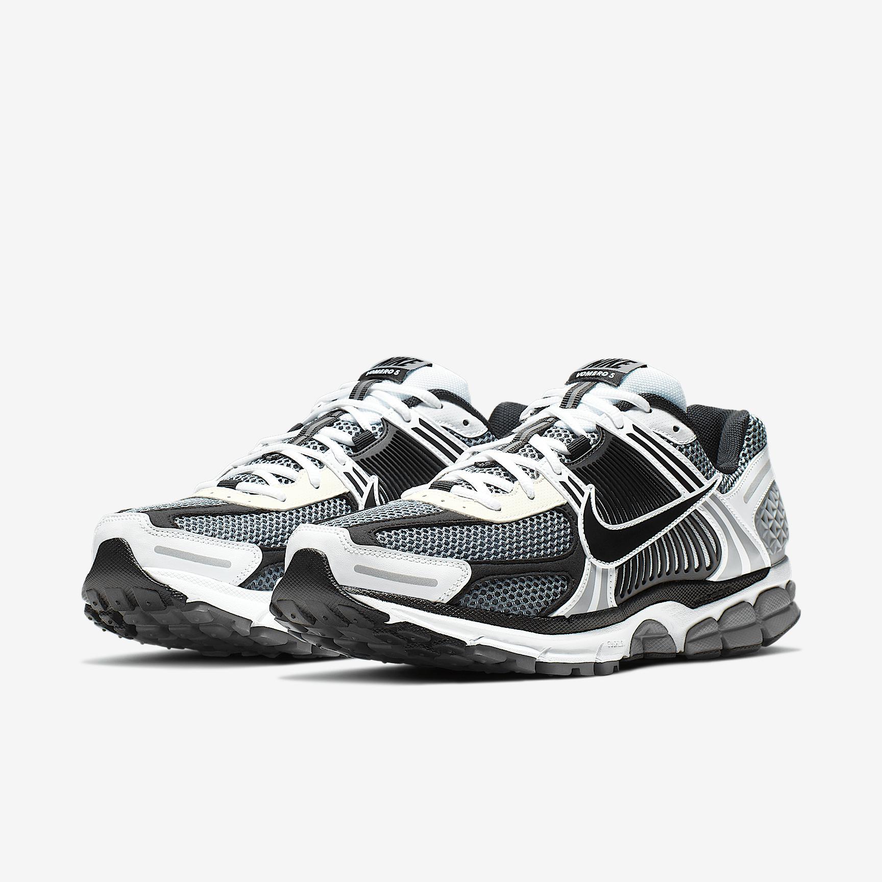 Nike Zoom Vomero 5 SE SP Men's Shoes Product Image